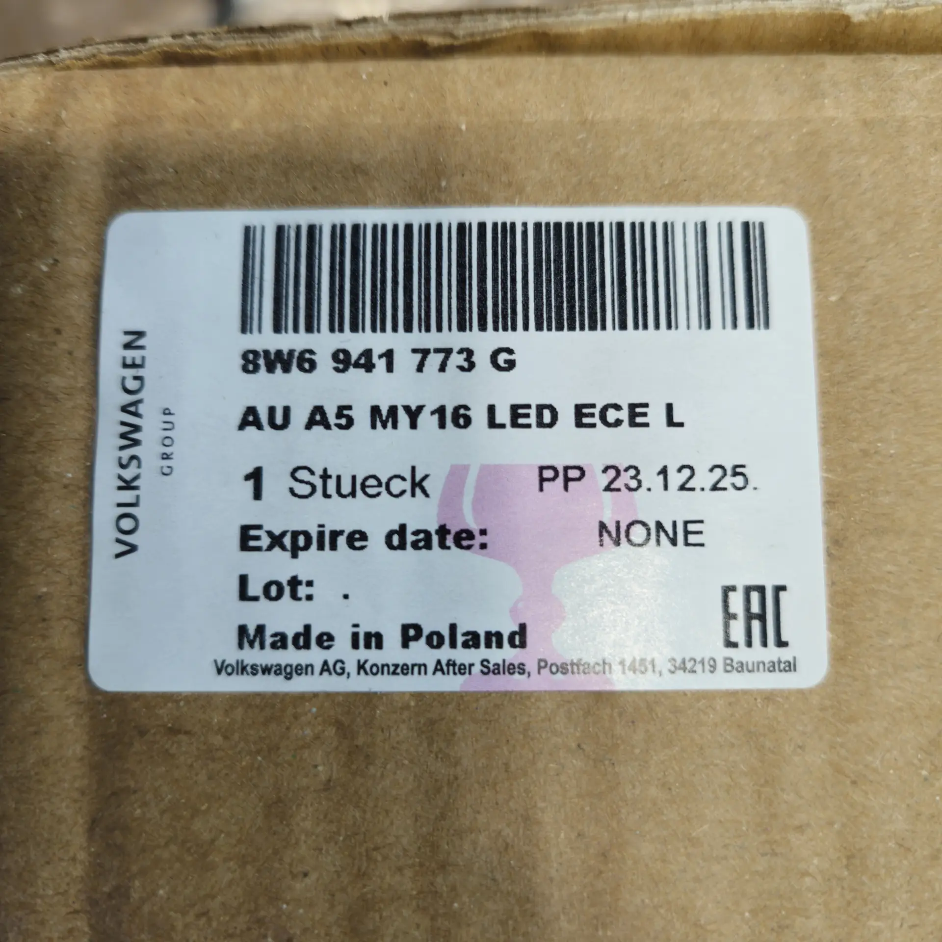 OEM Audi 8W6941773G – Left front matrix LED headlight assembly