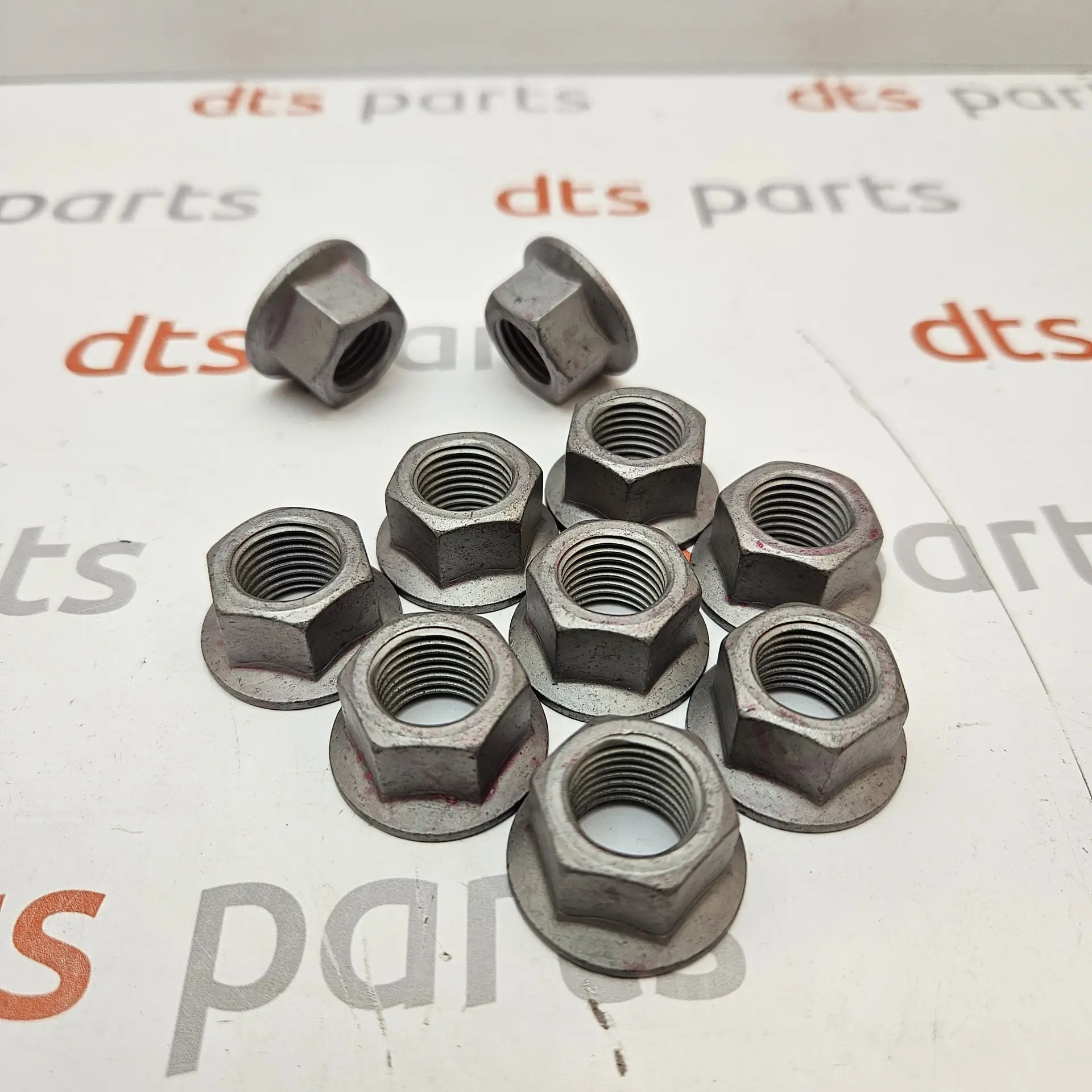 OEM Toyota 9017914062 – Nut
