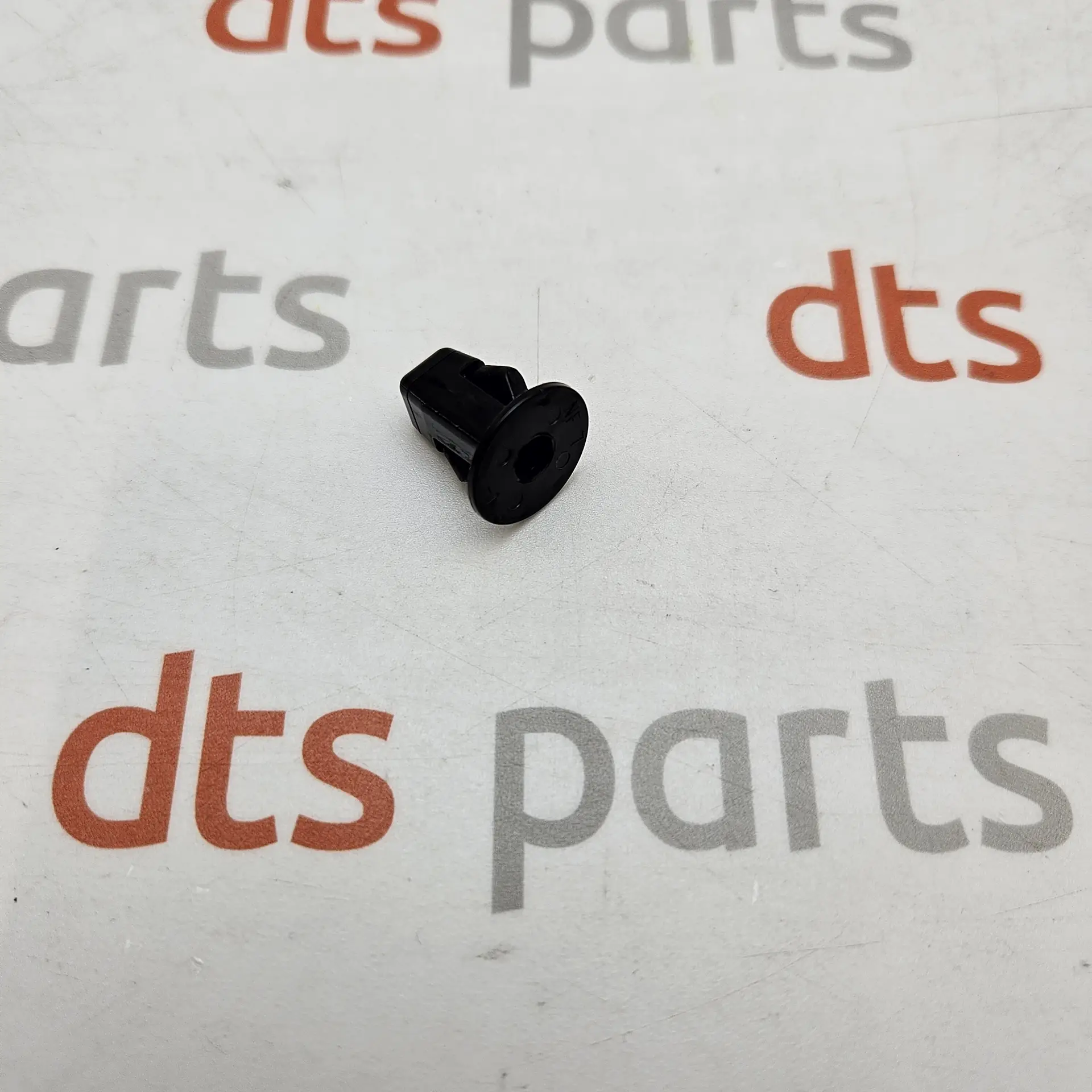 OEM Toyota 9018906145 – Screw grommet, Genuine Toyota