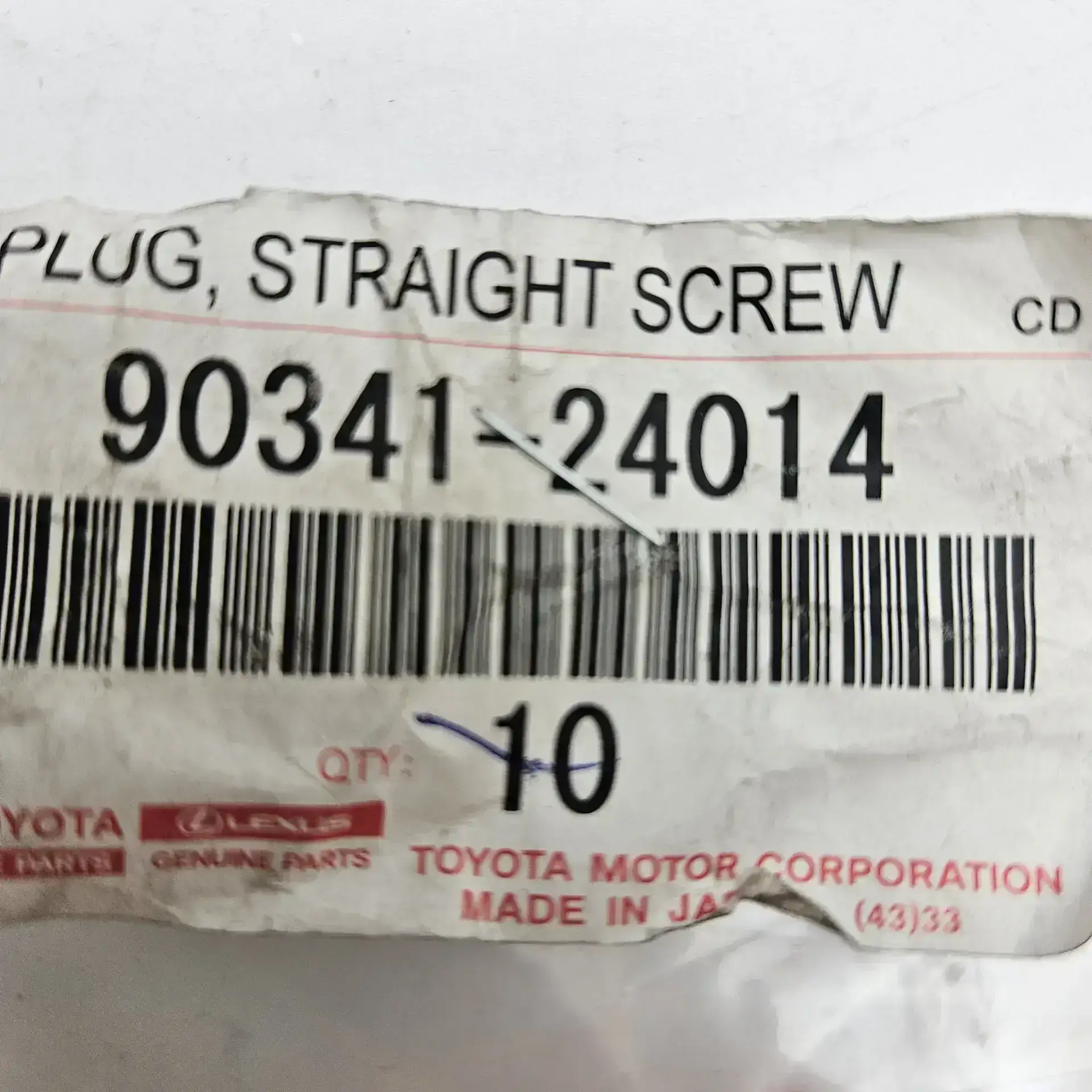 OEM Toyota 9034124014 – Front differential drain plug  Toyota Genuine OEM Part
