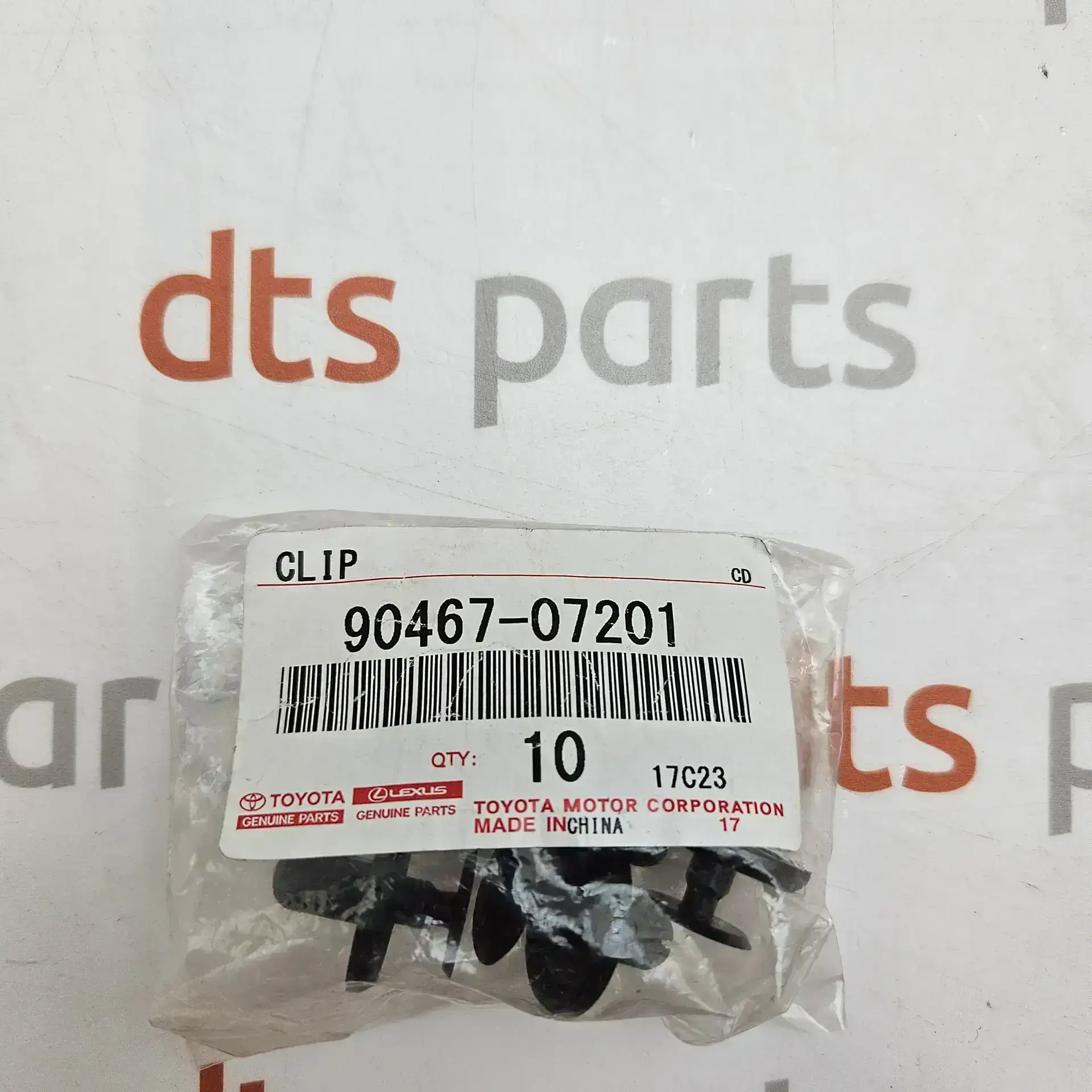 OEM Toyota 9046707201 – Clip, Genuine Toyota