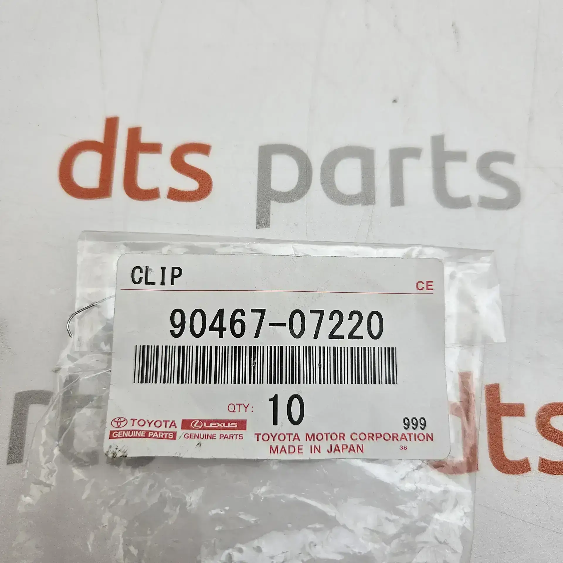 OEM Toyota 9046707220 – Clip , Genuine Toyota