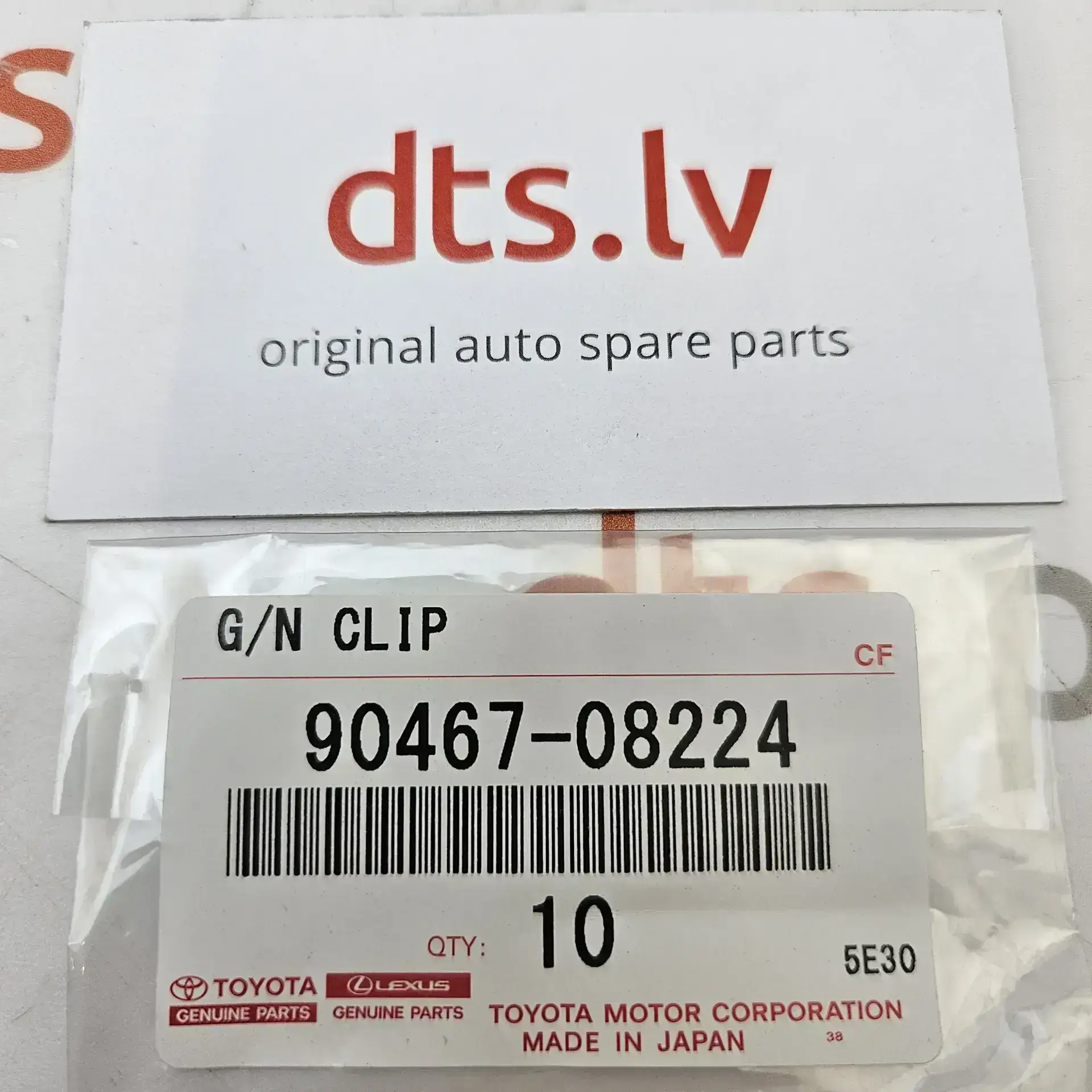 OEM Toyota 9046708224 – Clip Genuine Toyota