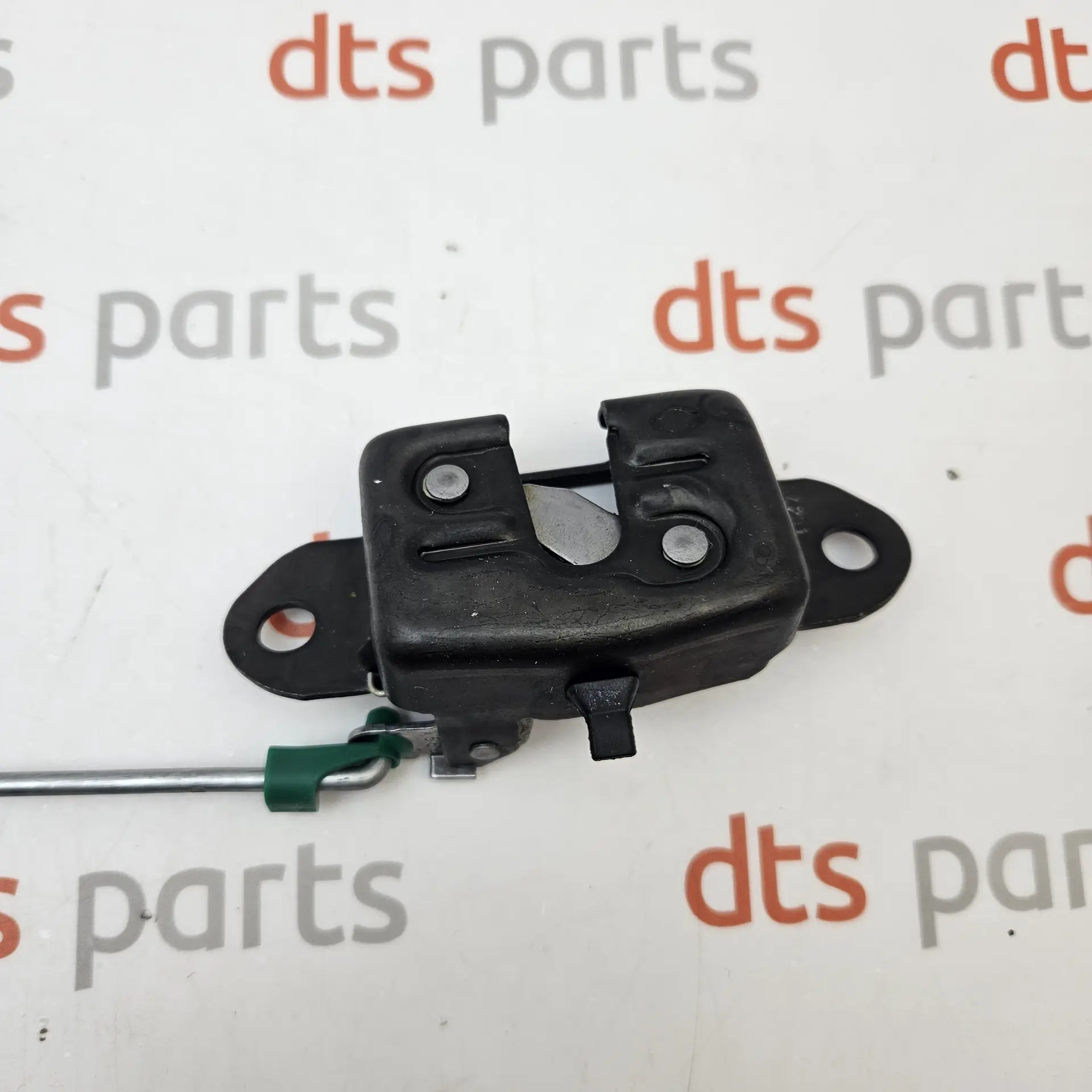 OEM Nissan 90503ZP50A – Rear left tailgate latch rod