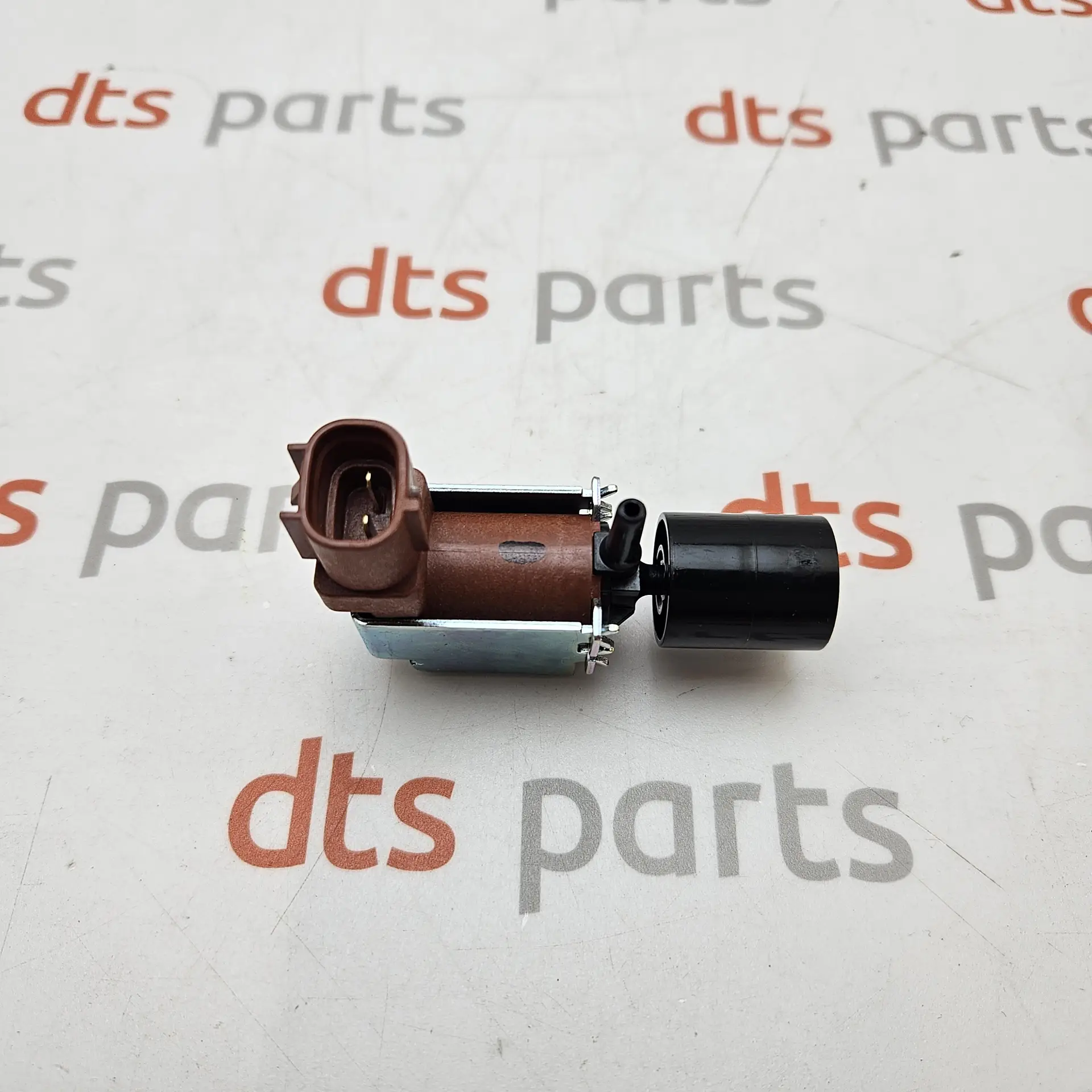 OEM Toyota 9091012184 – Valve, vacuum