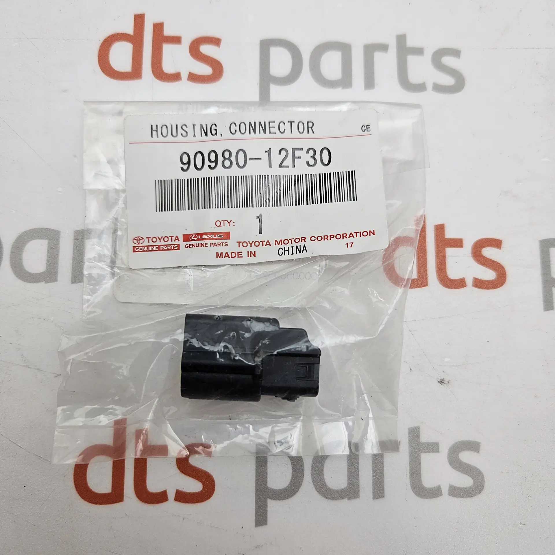 TOYOTA 9098012F30