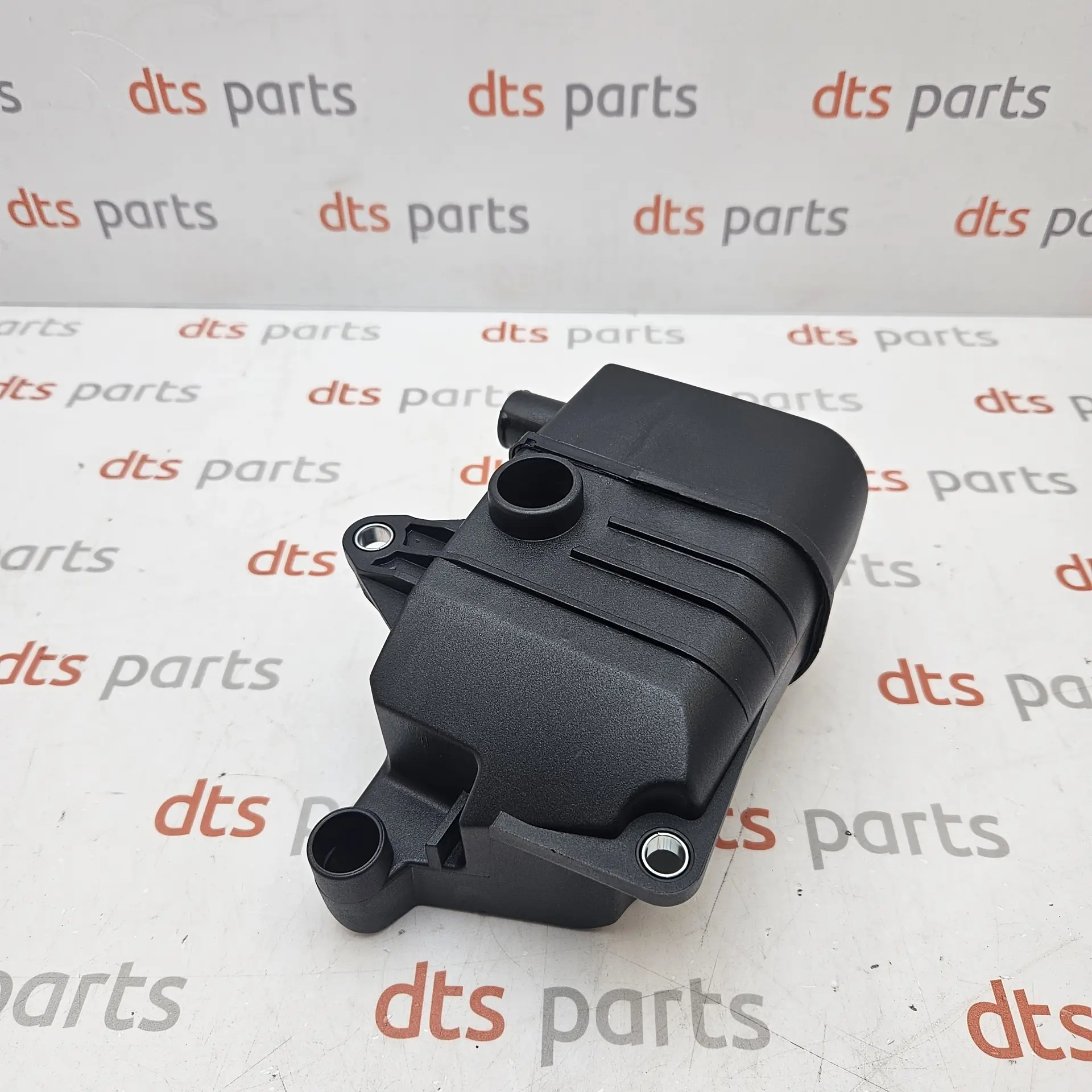 OEM Volvo 9135643 – Oil trap, Crankncase ventilation