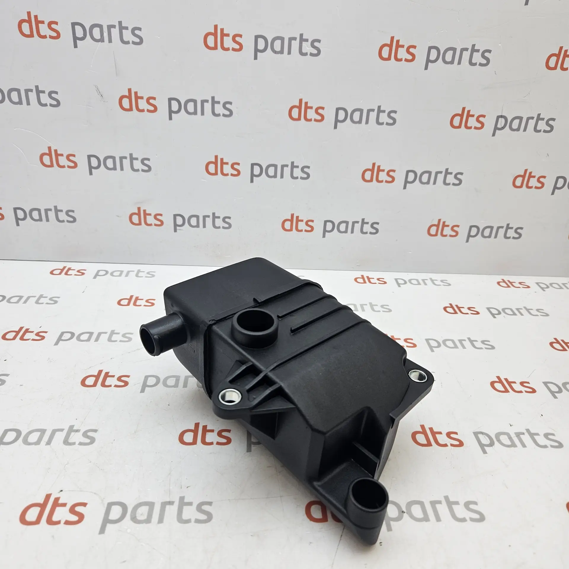 OEM Volvo 9135643 – Oil trap, Crankncase ventilation