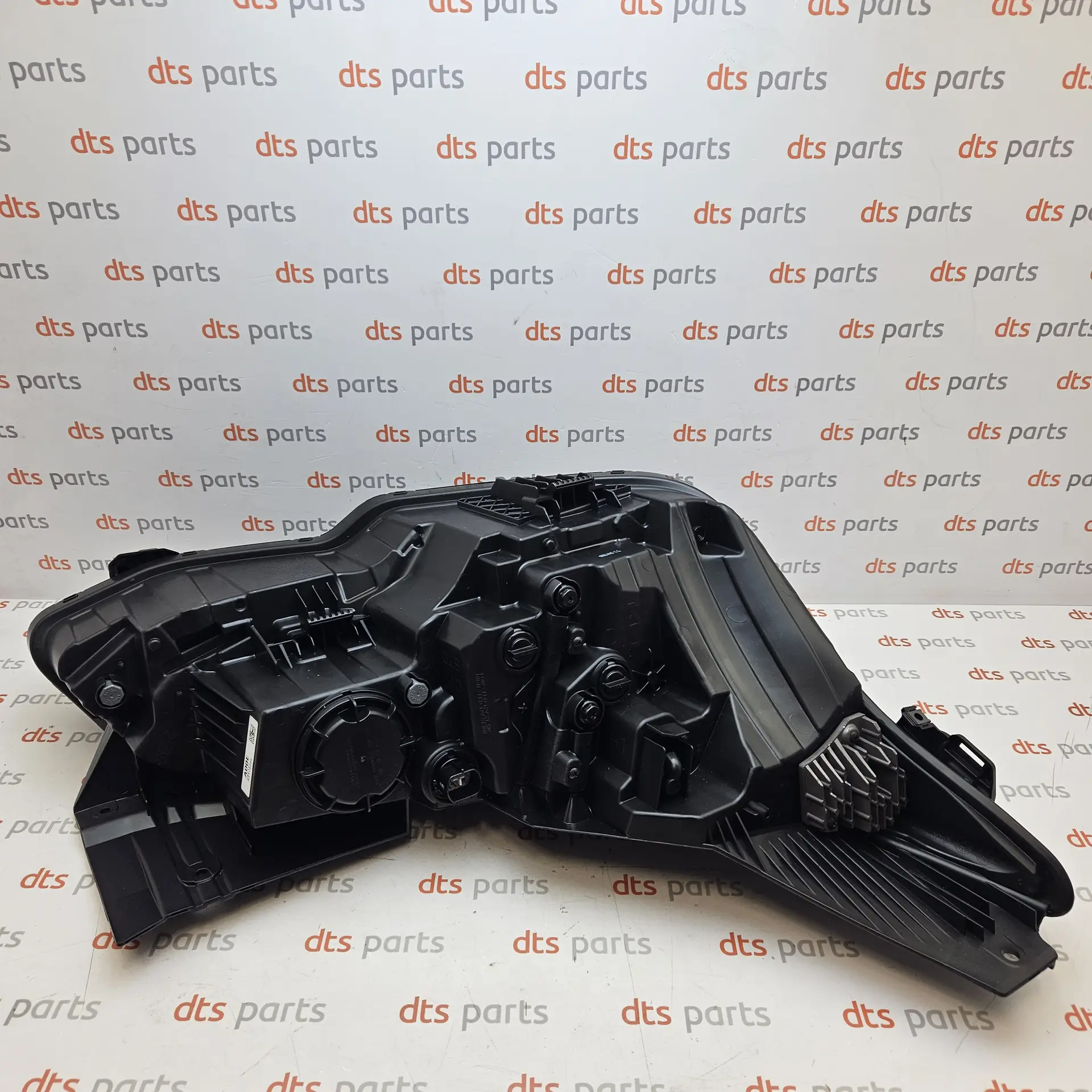 OEM Kia 92101CV000 – Front headlight main headlamp assembly left-hand side