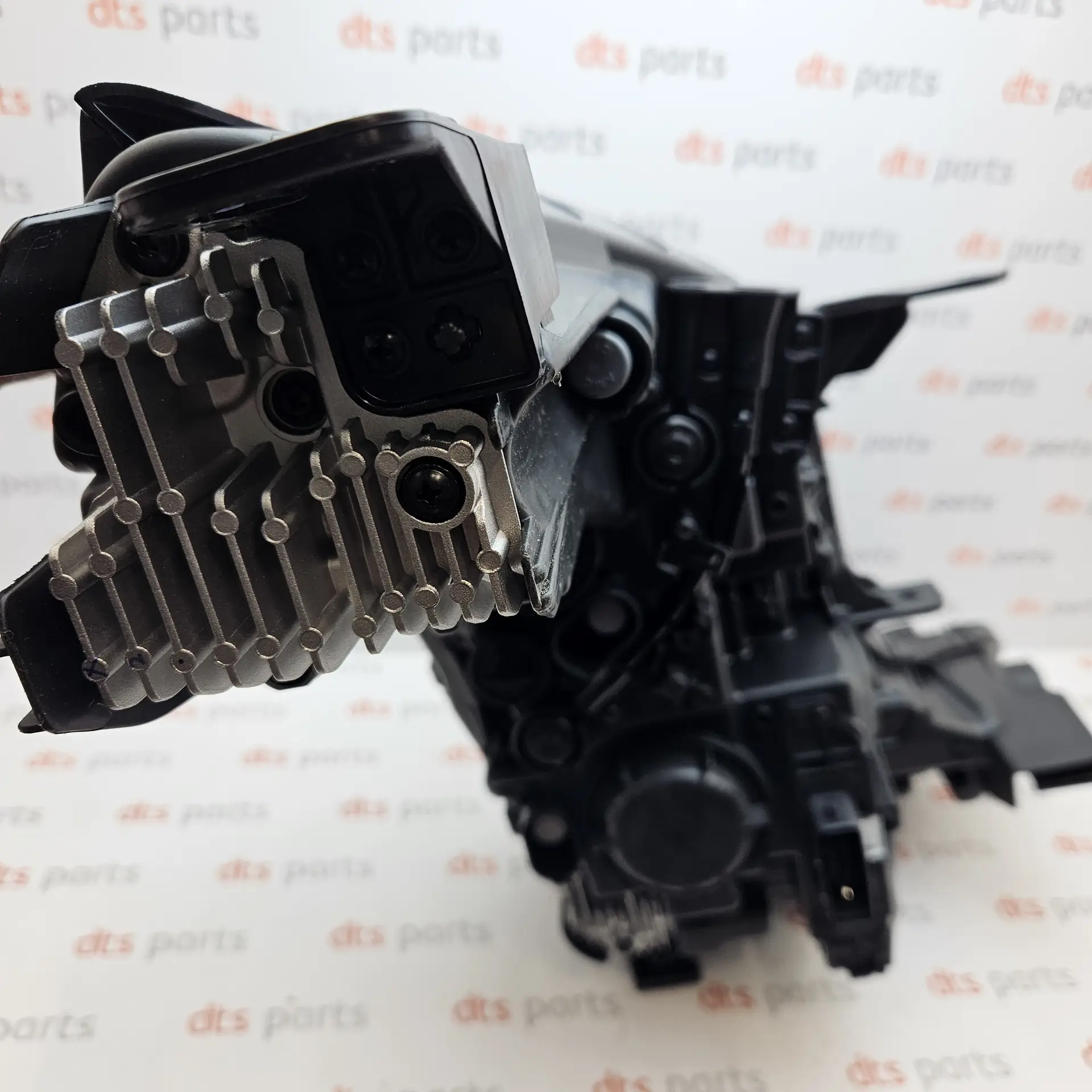 OEM Kia 92101DO130 – Front left headlight