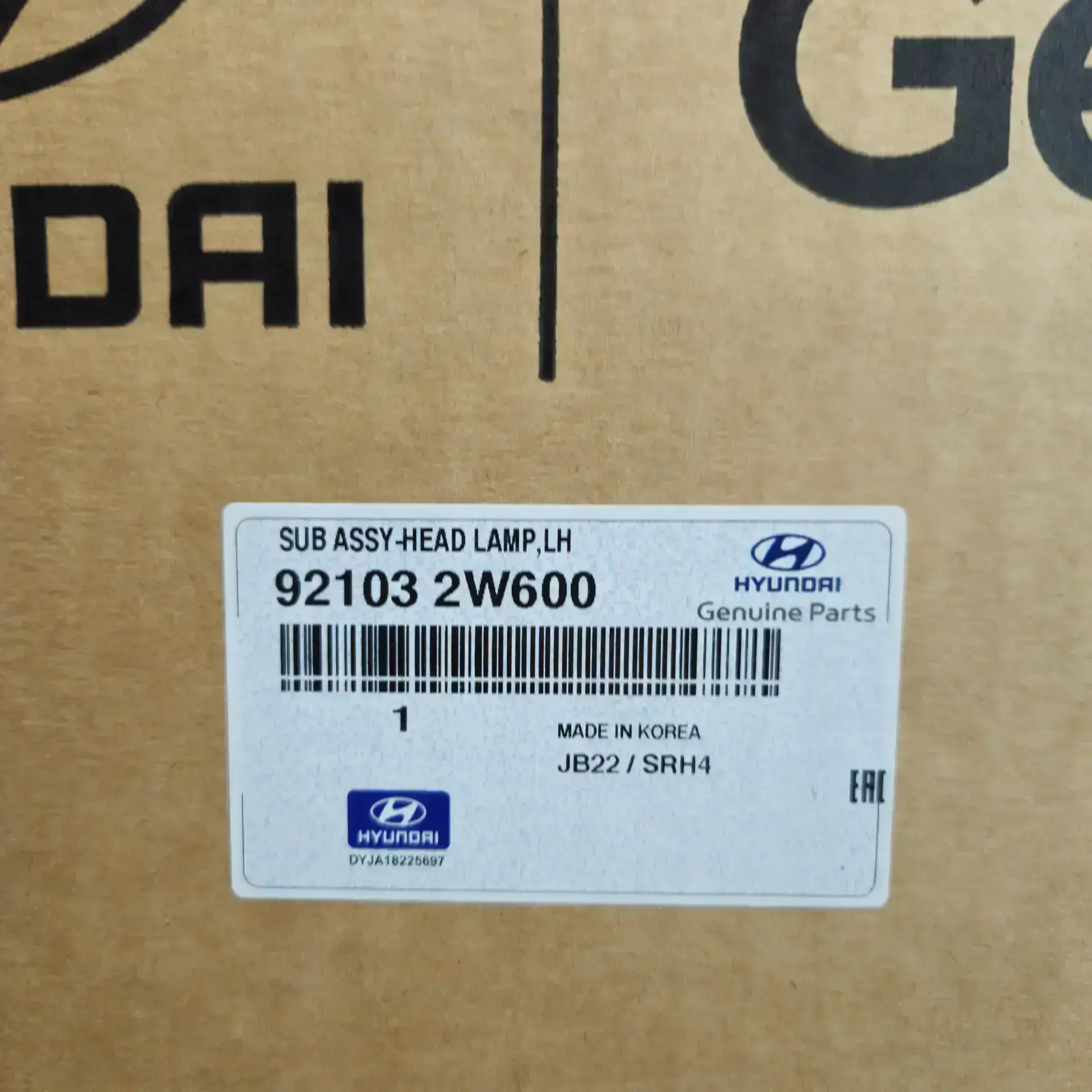 OEM Hyundai 921032W600 – Front left headlight