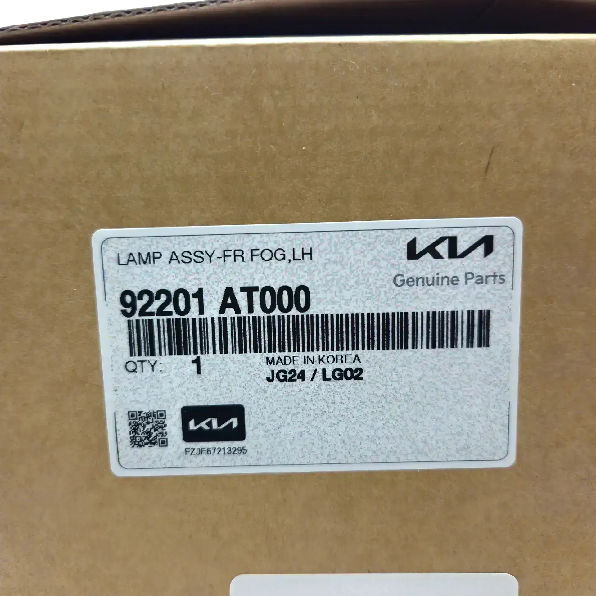 OEM Kia 92201AT000 – Front left LED fog light