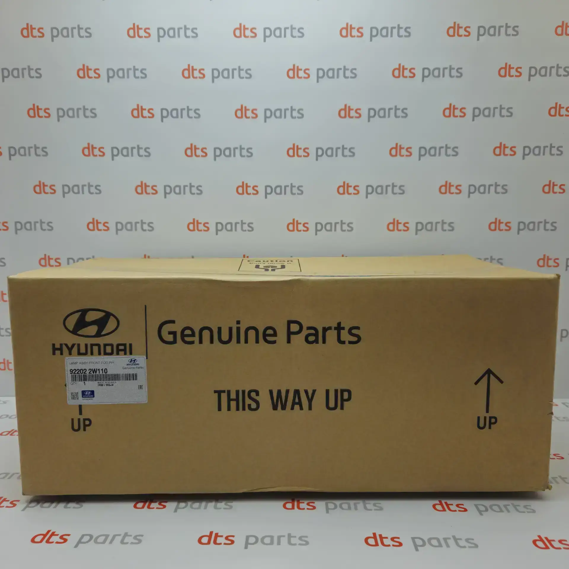 OEM Hyundai 922022W110 – Front right fog light