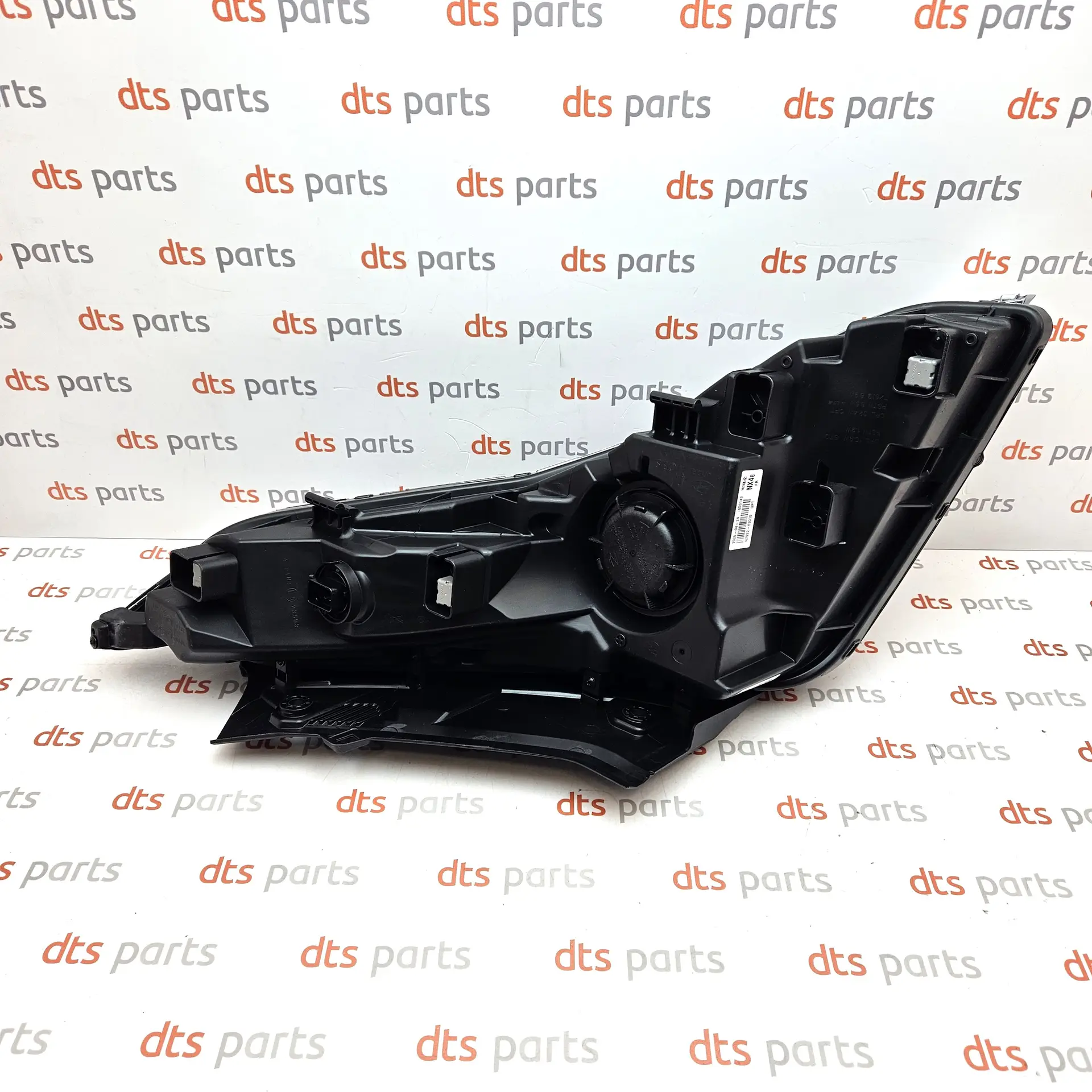 OEM Hyundai 92208N7100 – Front right day running light