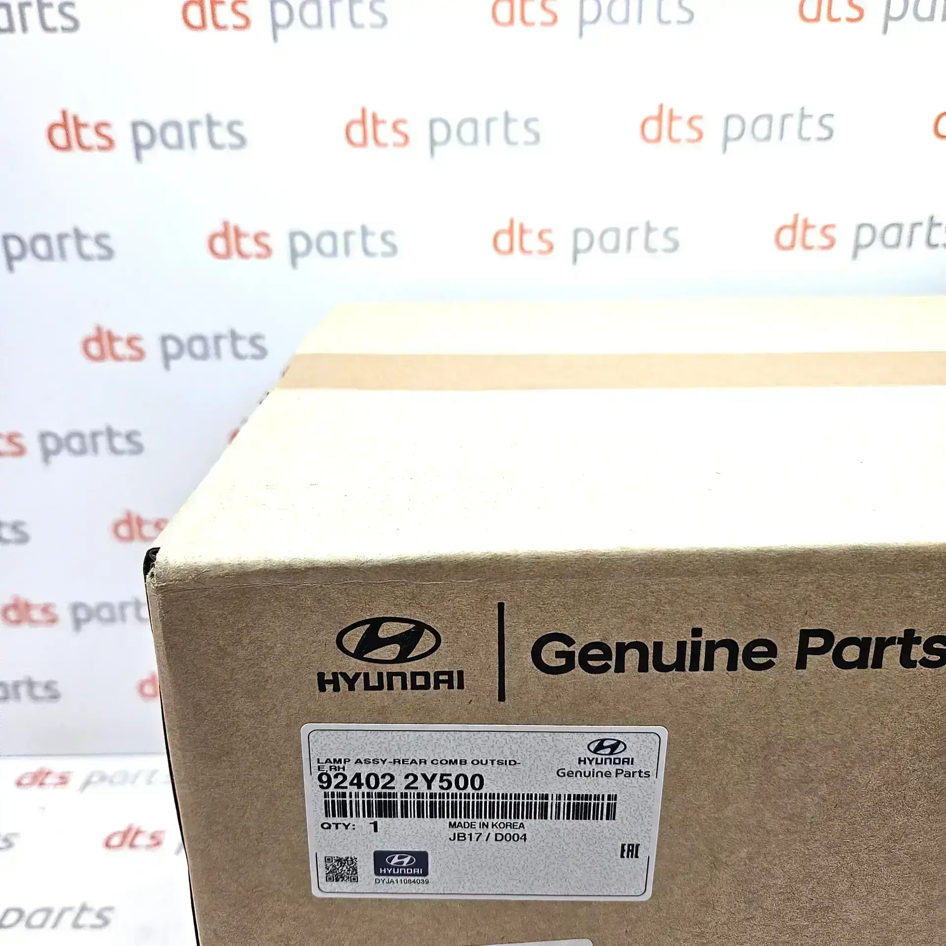 OEM Hyundai 924022Y500 – Tail light, right