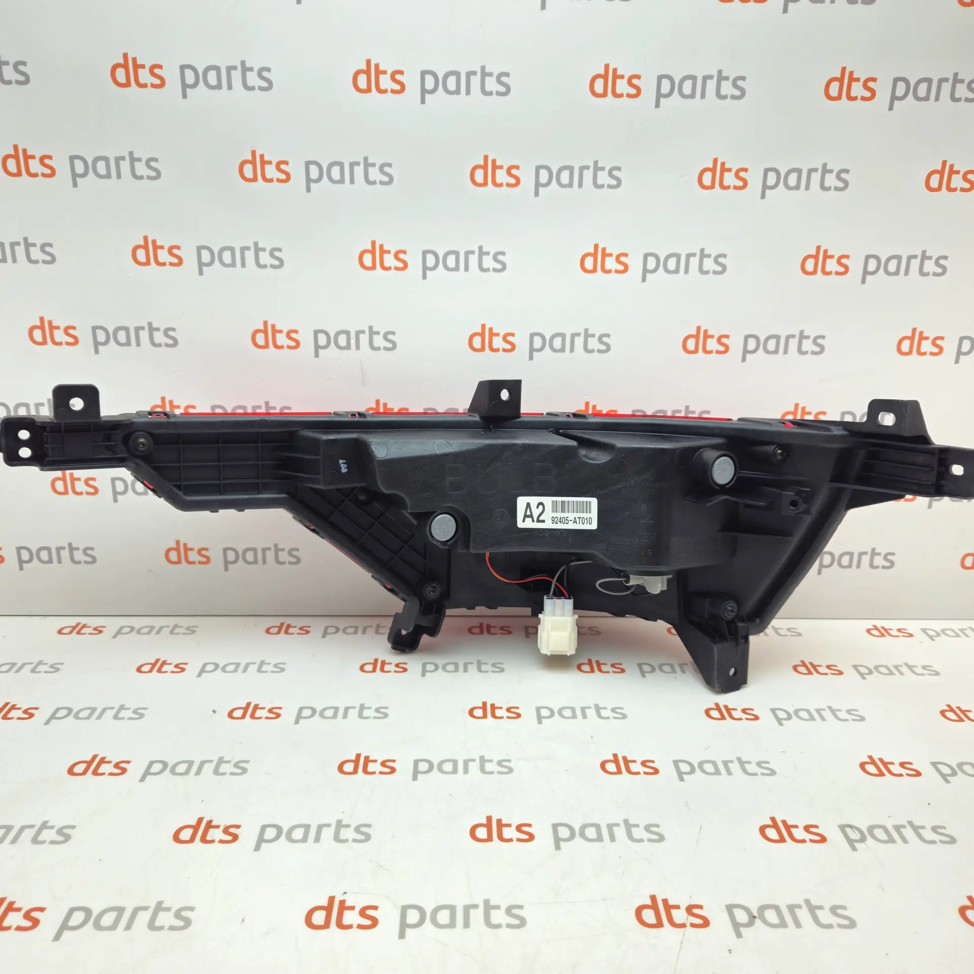 OEM Kia 92405AT010 – Rear left fog light