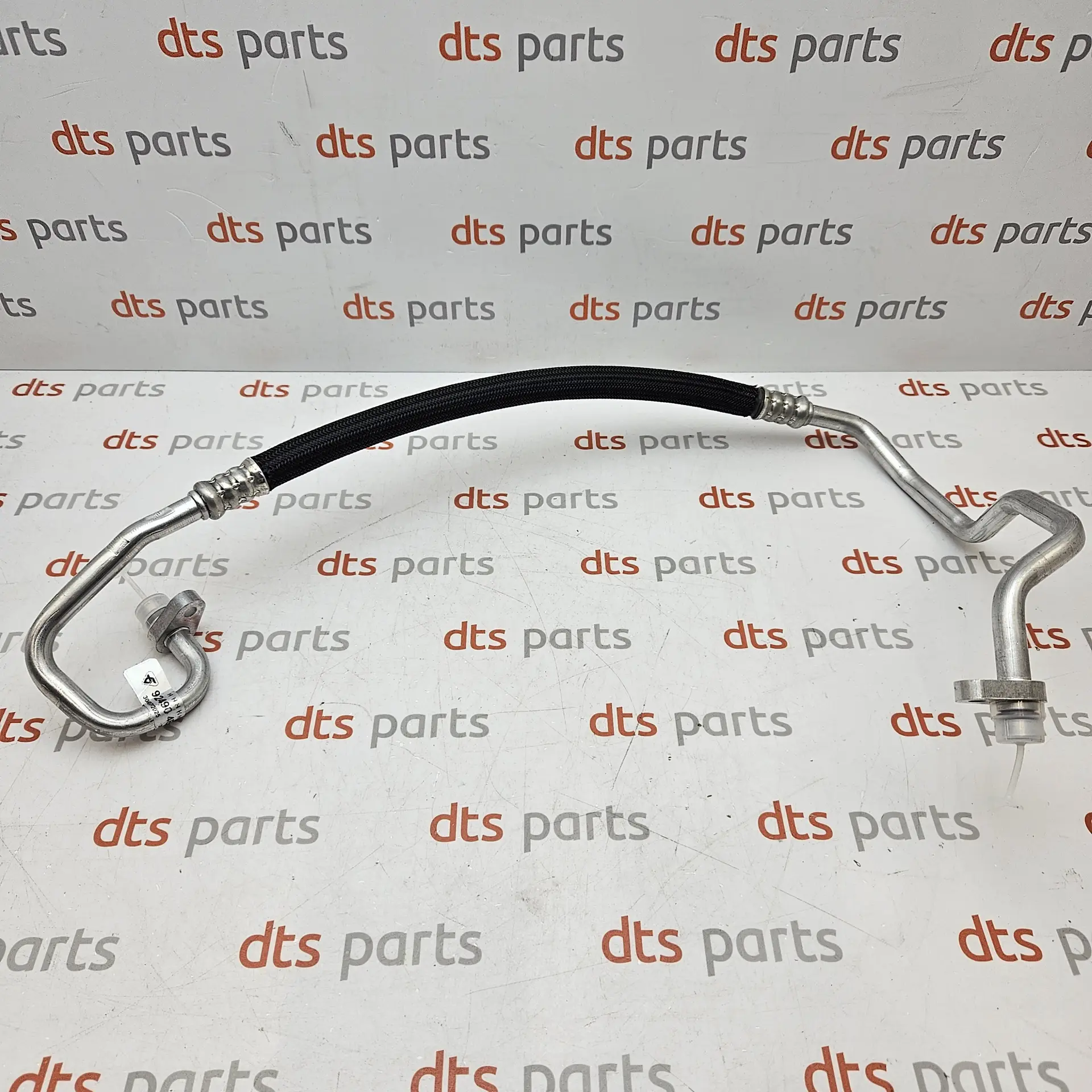 OEM Nissan 924904EB0A – Air conditioning (A/C) pipe/hose