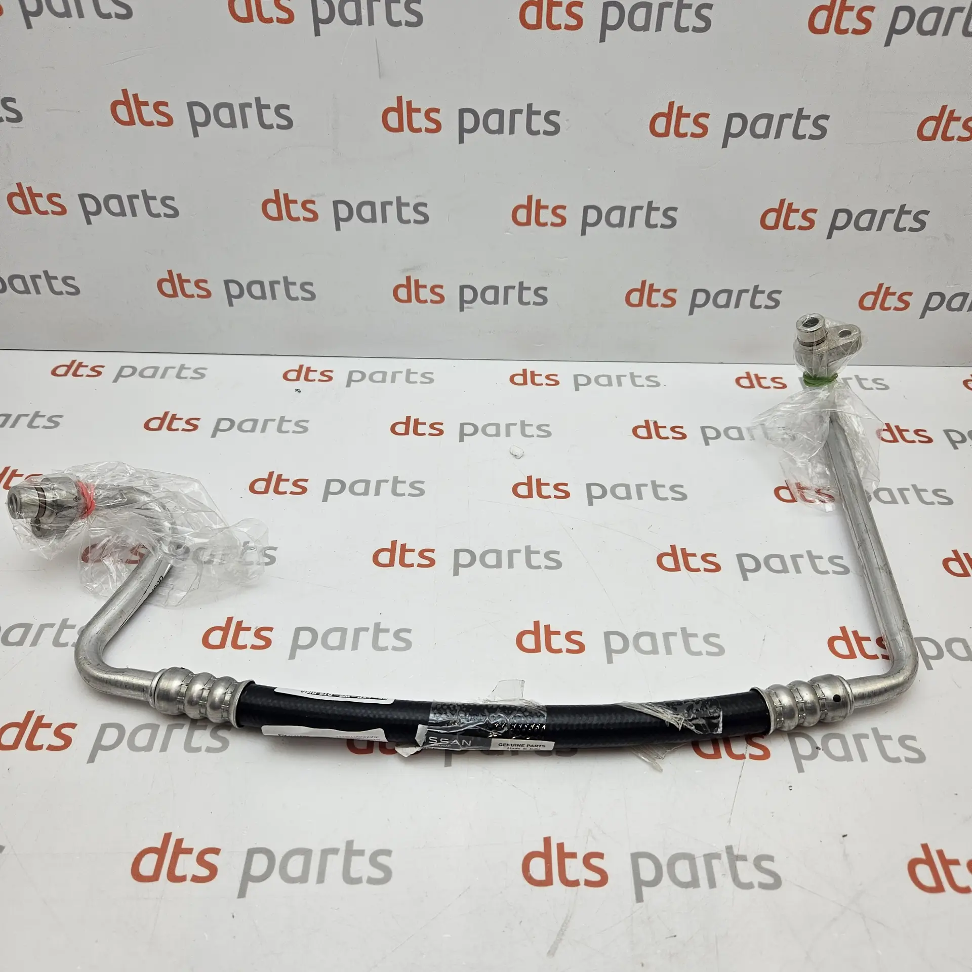 OEM Nissan 92490BJ90D – Air conditioner AC hose