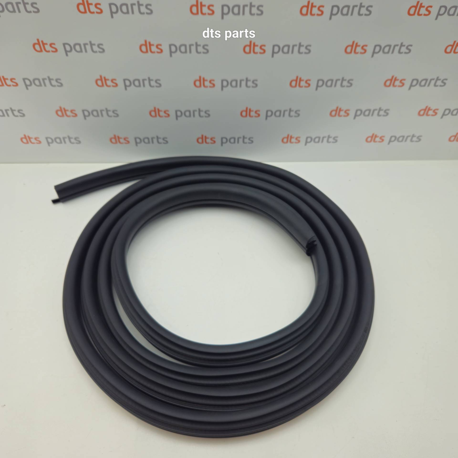 OEM Opel 93461005 – Door seal