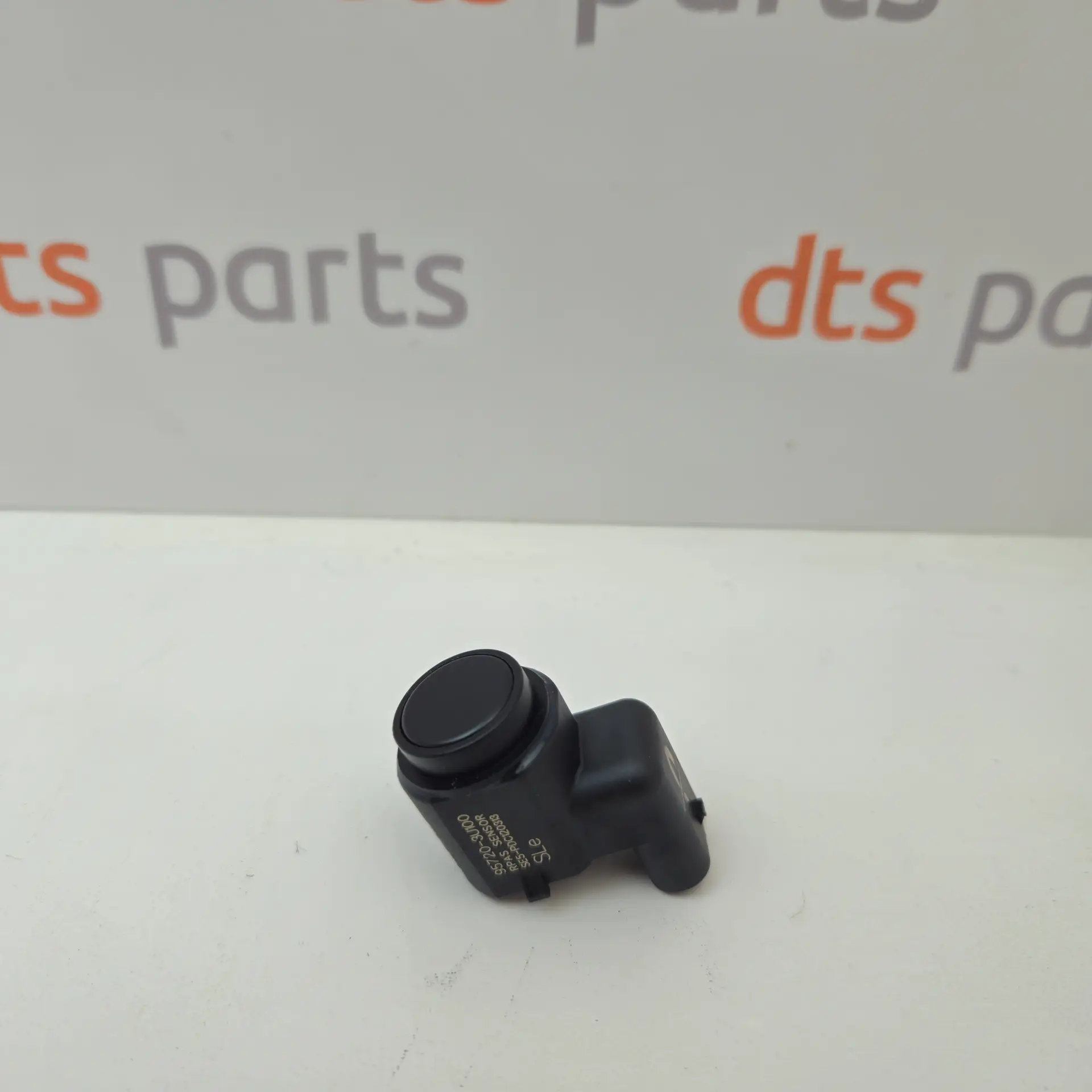 OEM Kia 957203U100 – Parking distance control sensor