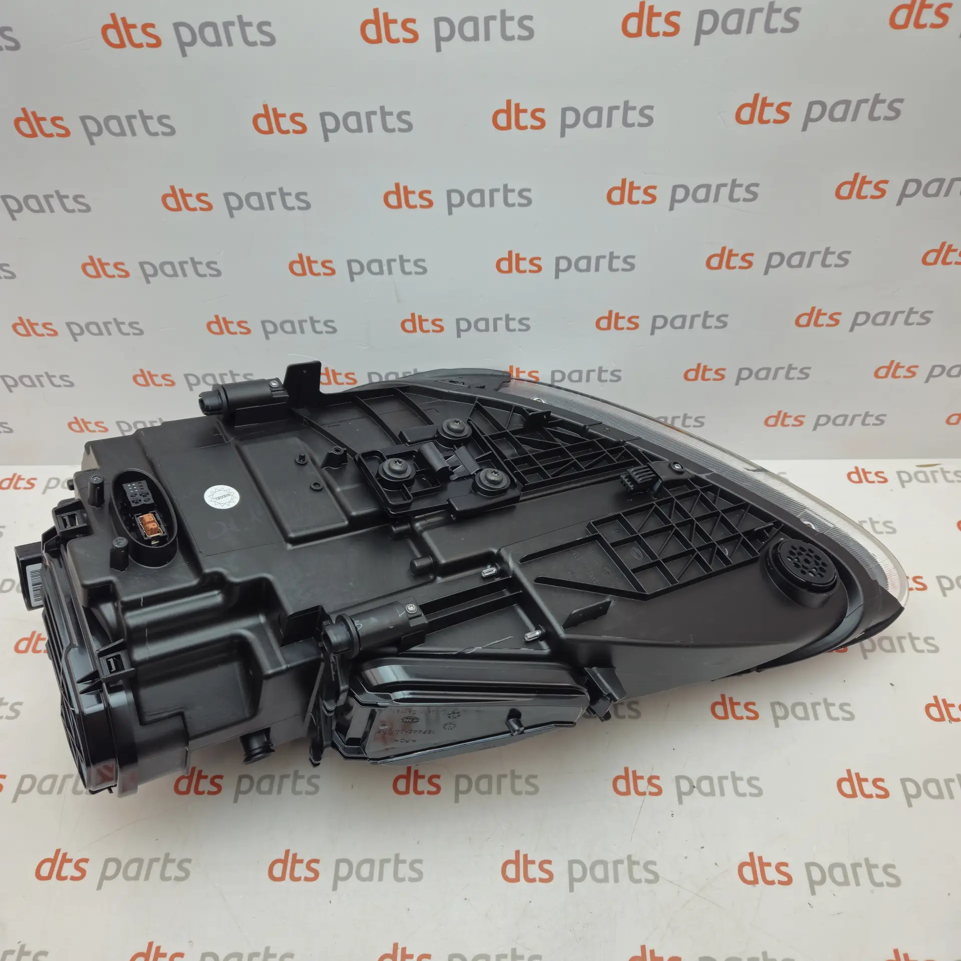 OEM Porsche 958941030AE – Right headlamp