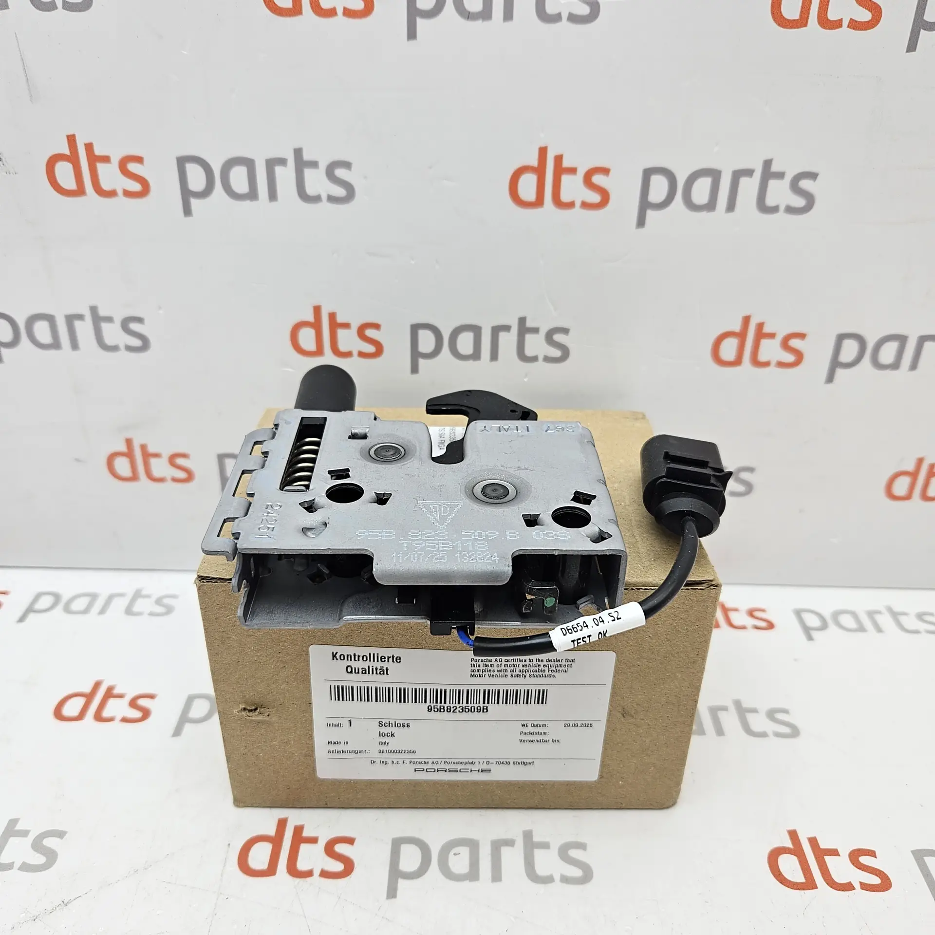 OEM Porsche 95B823509B – Engine bonnet latch