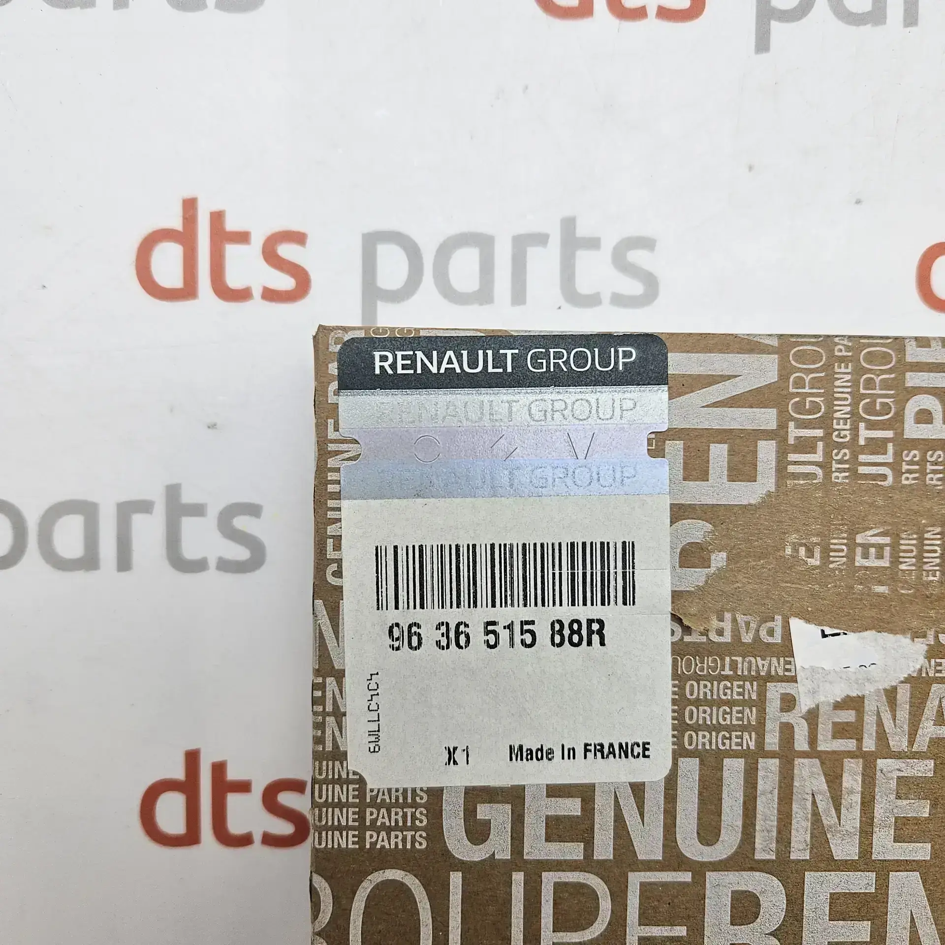 OEM Renault 963651588R – Right Heated  Mirror Glass