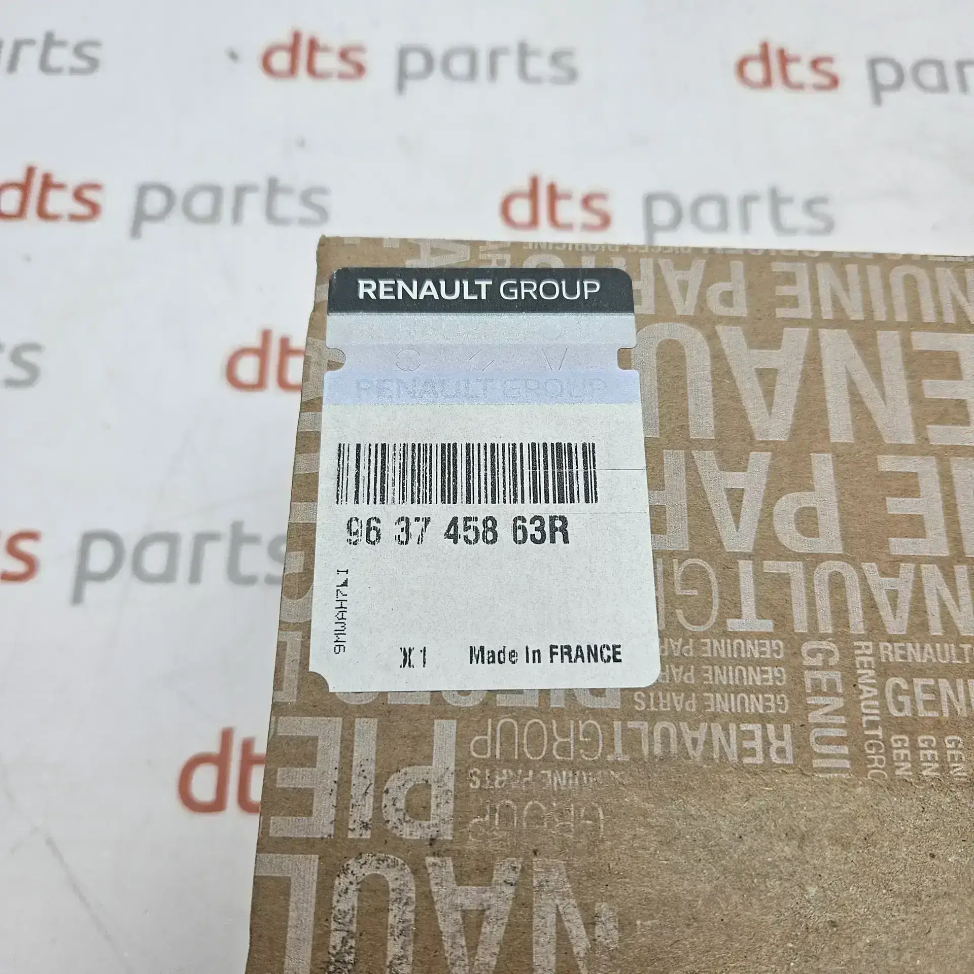 OEM Renault 963745863R – Right side mirror cover, black