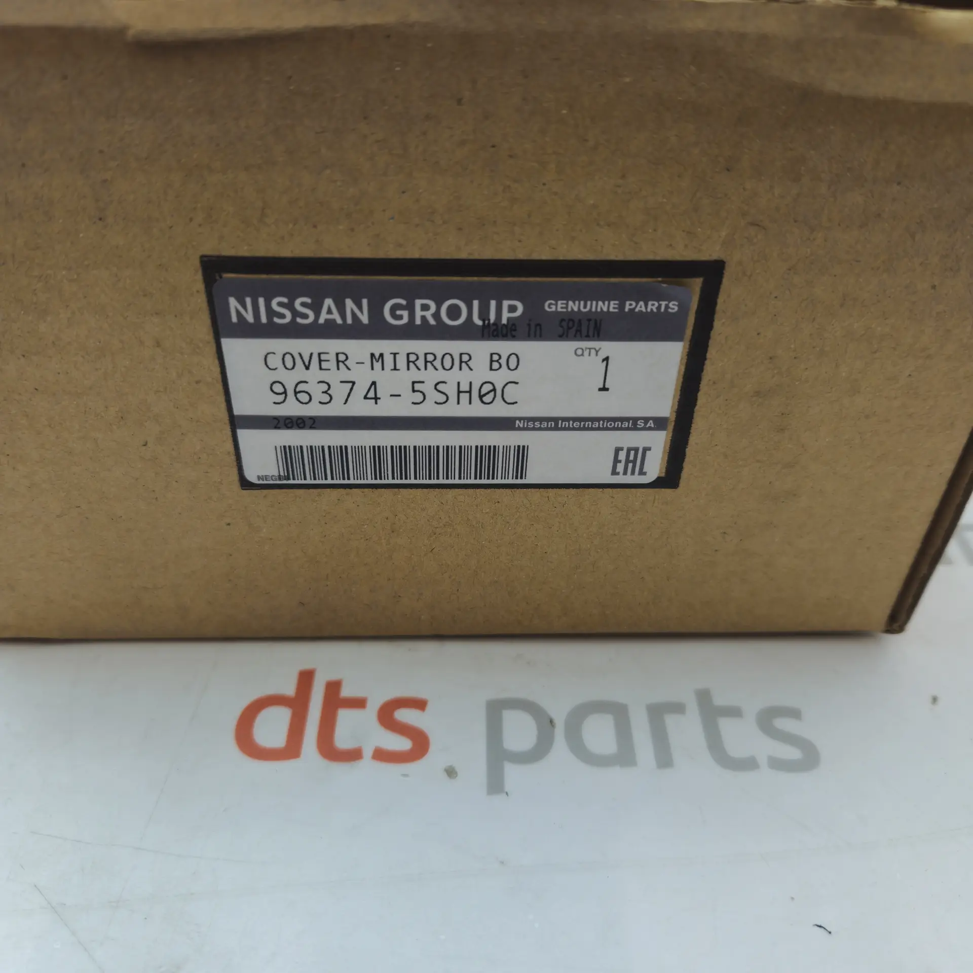 OEM Nissan 963745SH0C – Left hand door mirror frame cover