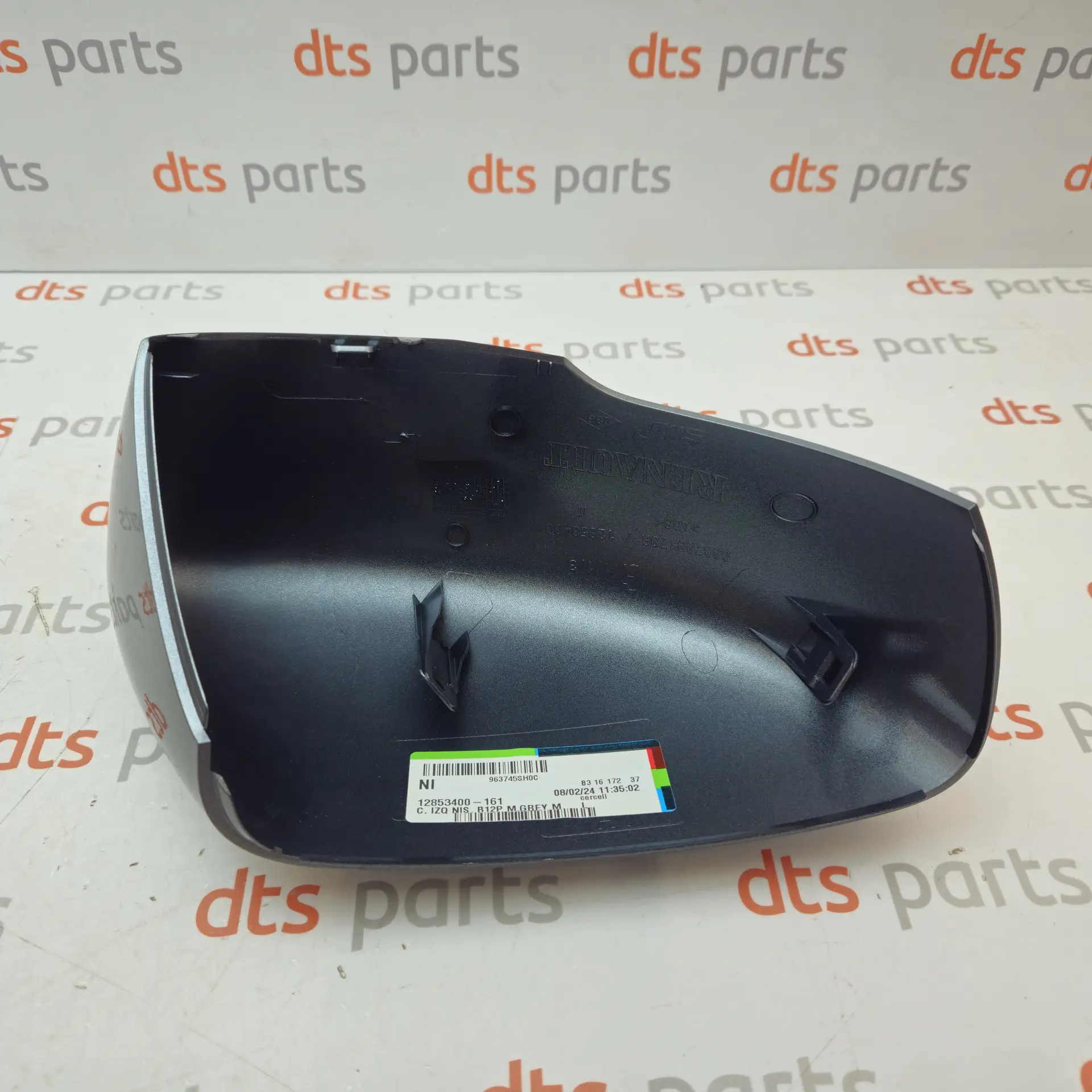 OEM Nissan 963745SH0C – Left hand door mirror frame cover