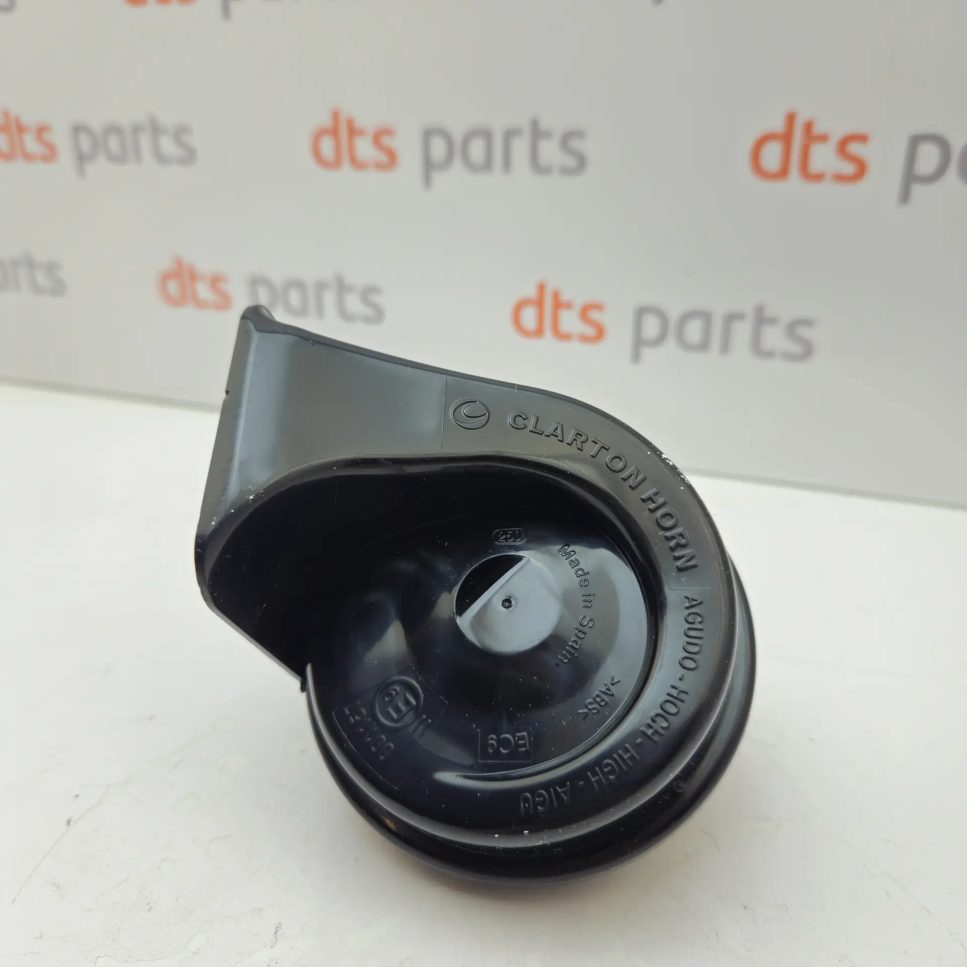 OEM Kia 96621D9000 – High pitch signal horn