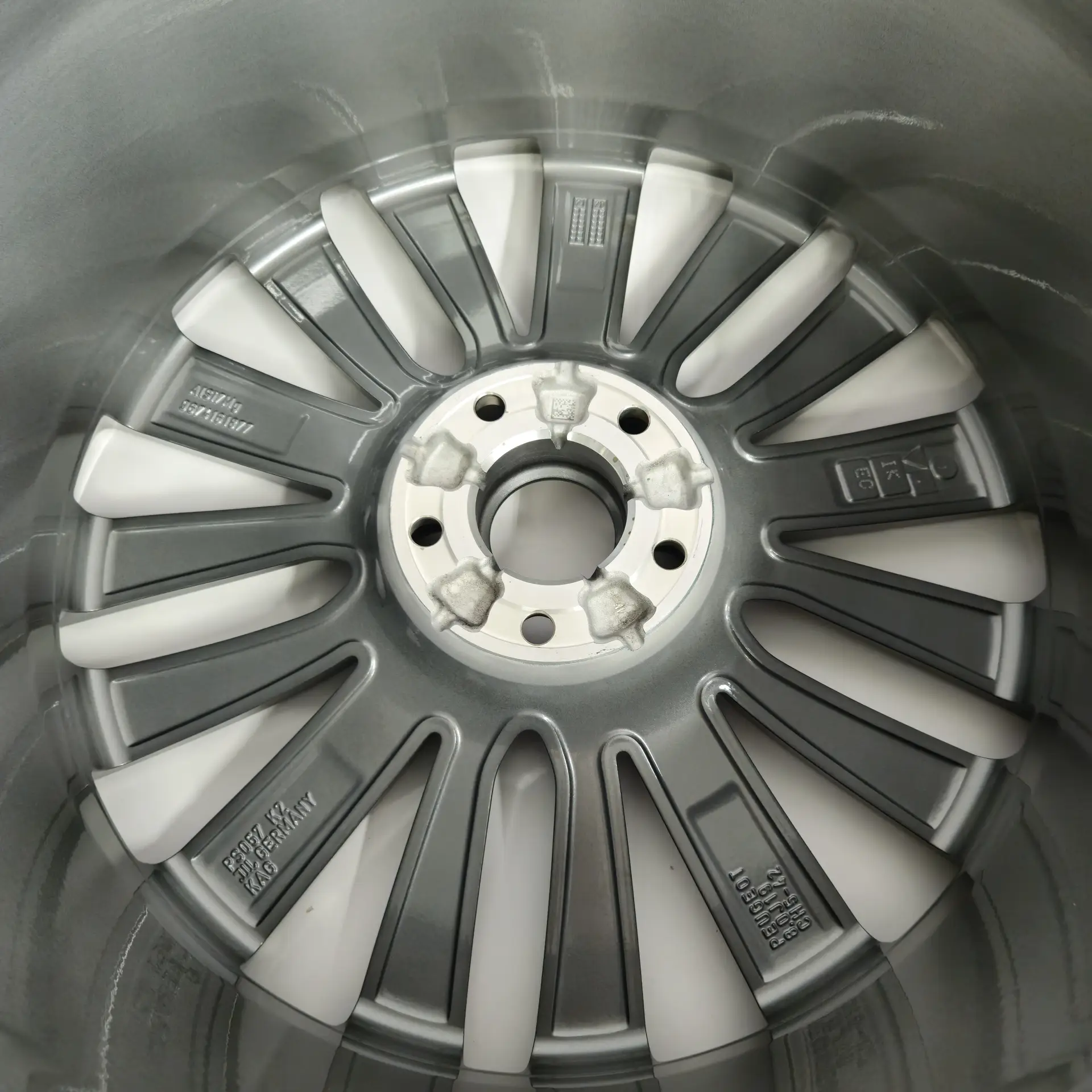 OEM Peugeot 96741618ZV – Alloy whell 19" STYLE 12
