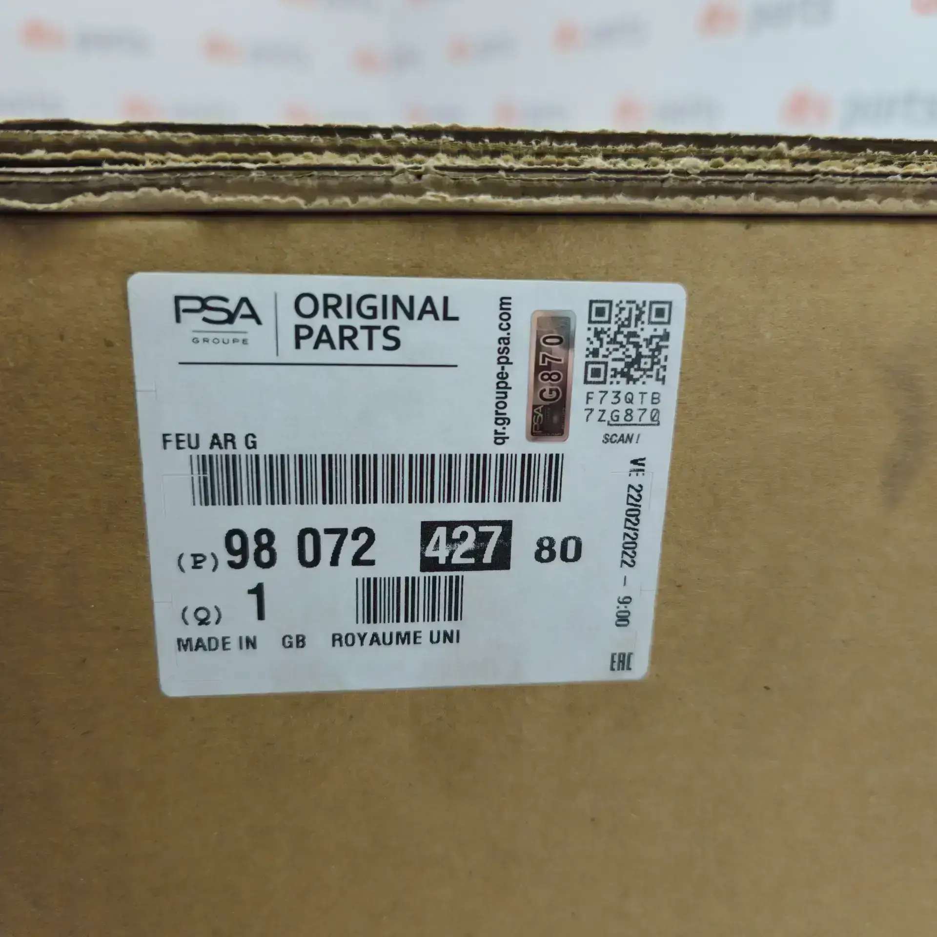 OEM Peugeot 9807242780 – Rear left LED taillight
