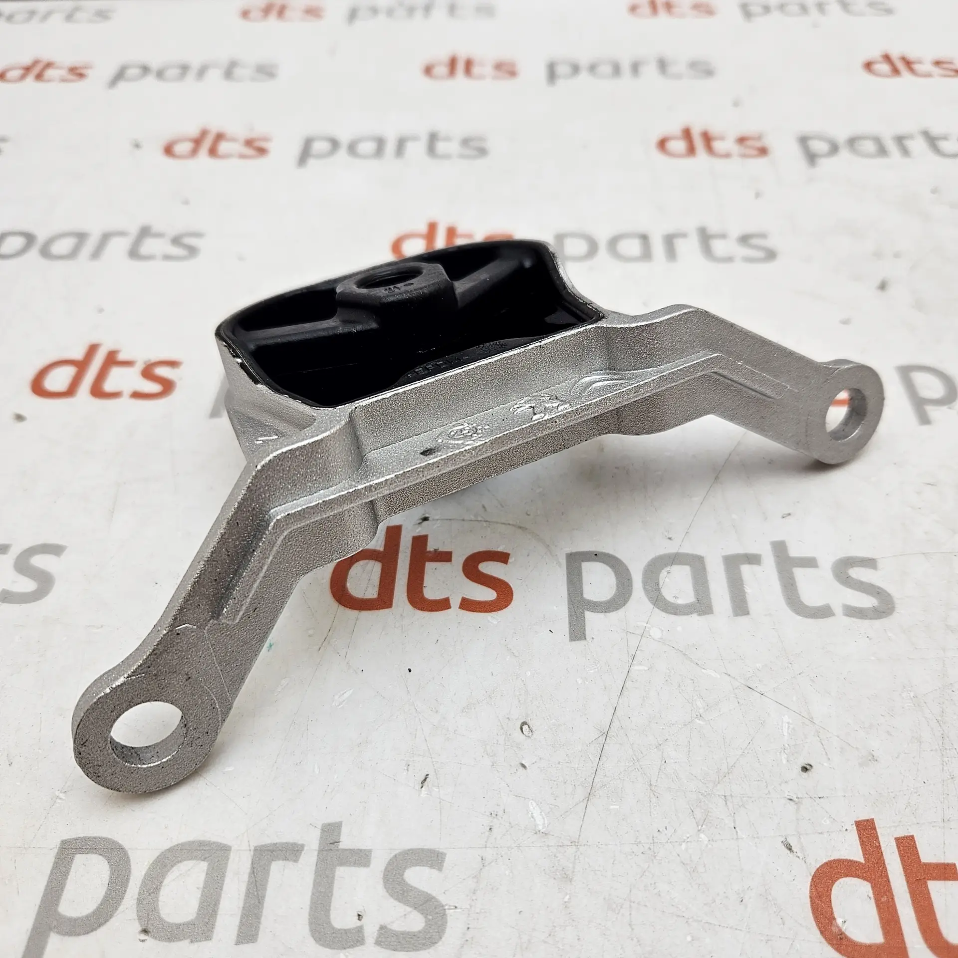 OEM PSA 9809803880 – Exhaust system muffler rubber mounting hanger bracket