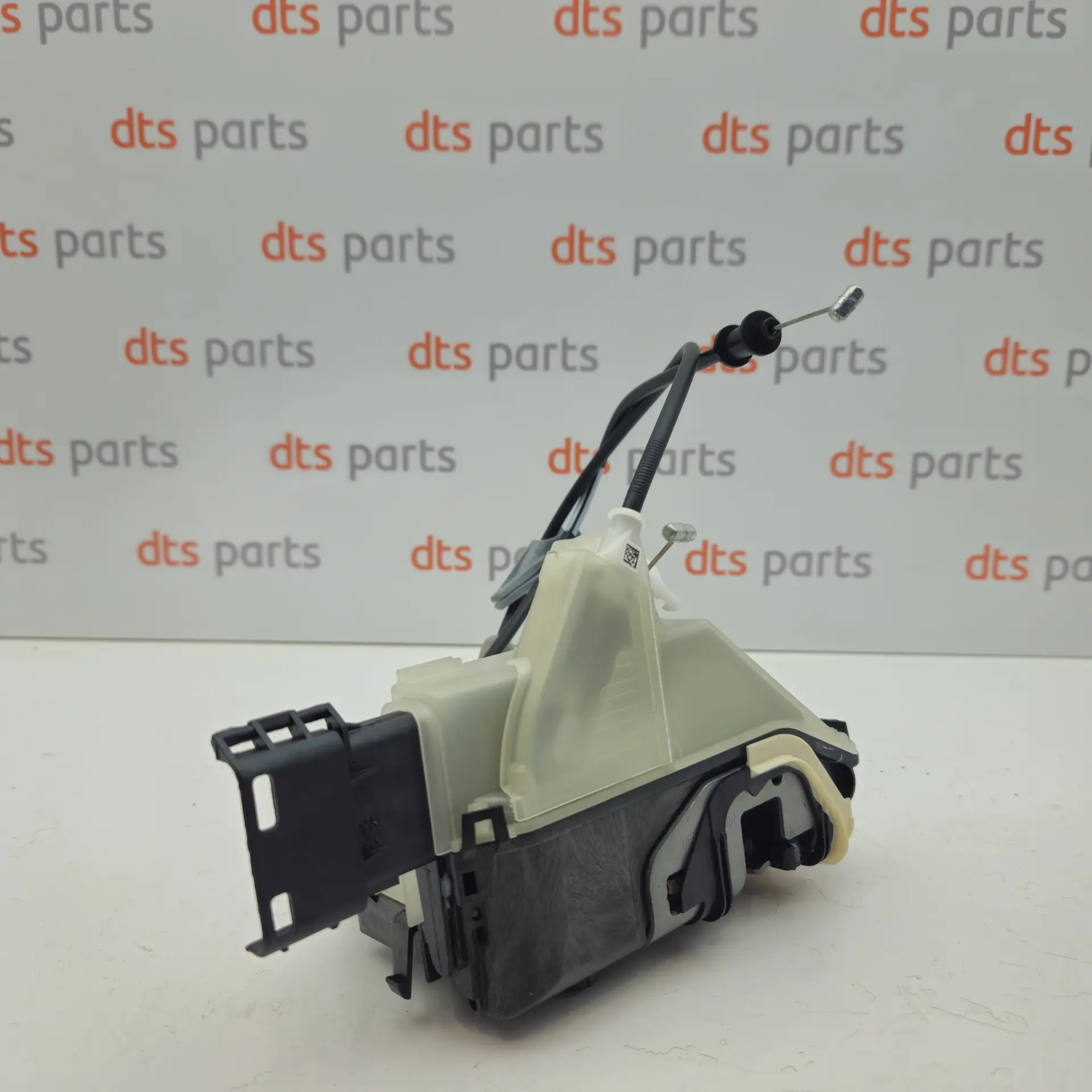 OEM PSA 9819263180 – Front, right door lock