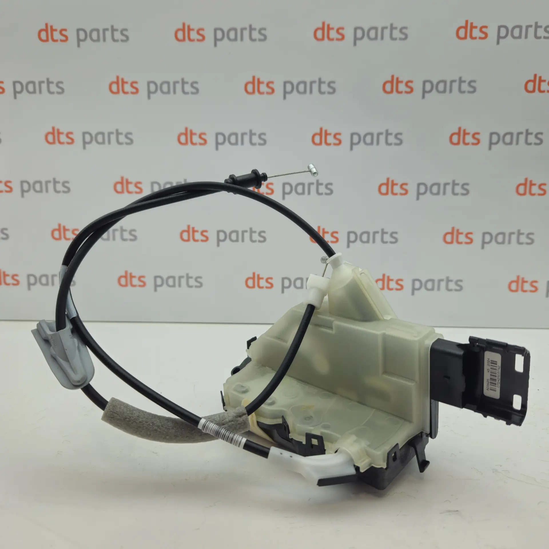 OEM PSA 9819263180 – Front, right door lock