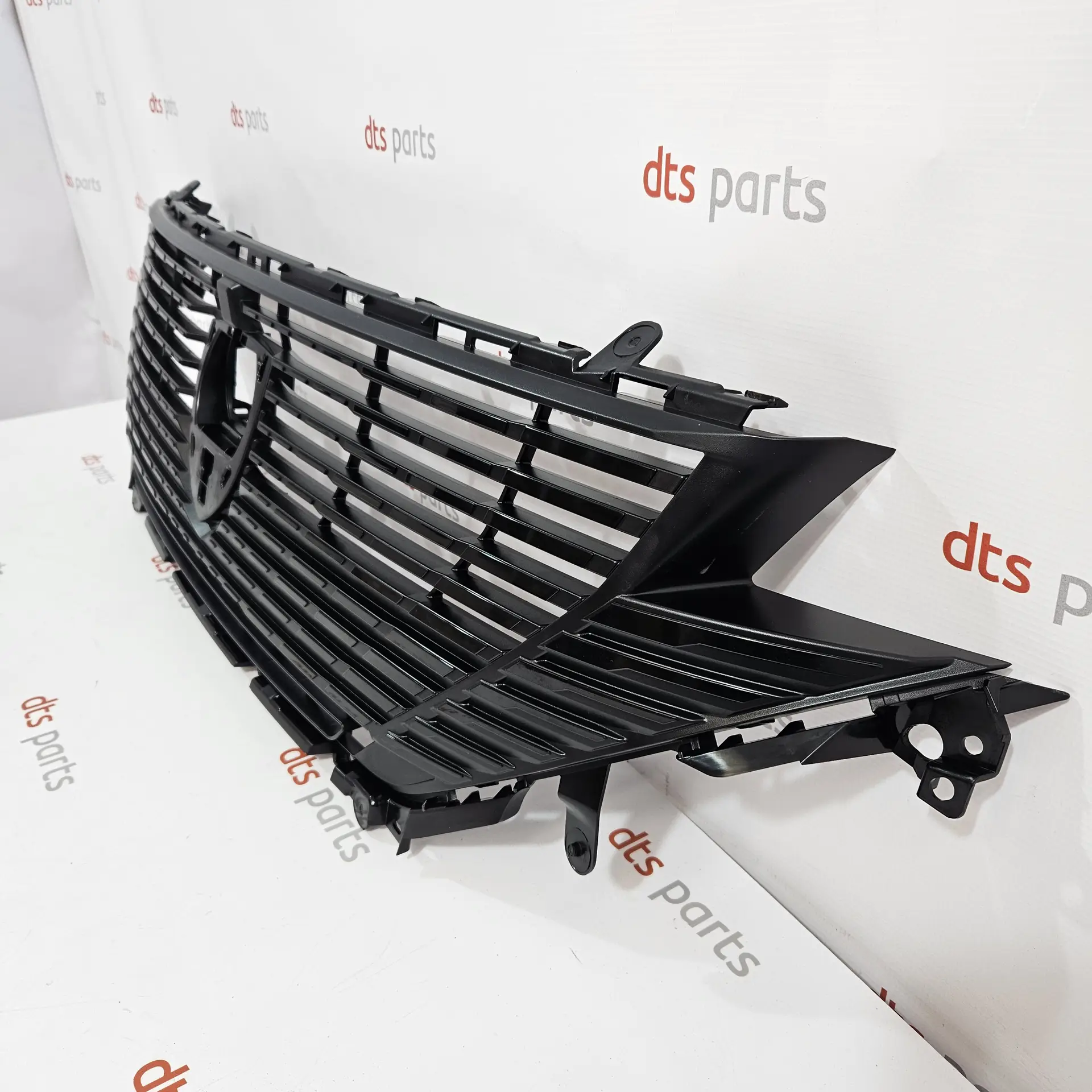 OEM PSA 98380353XT – Radiator grille