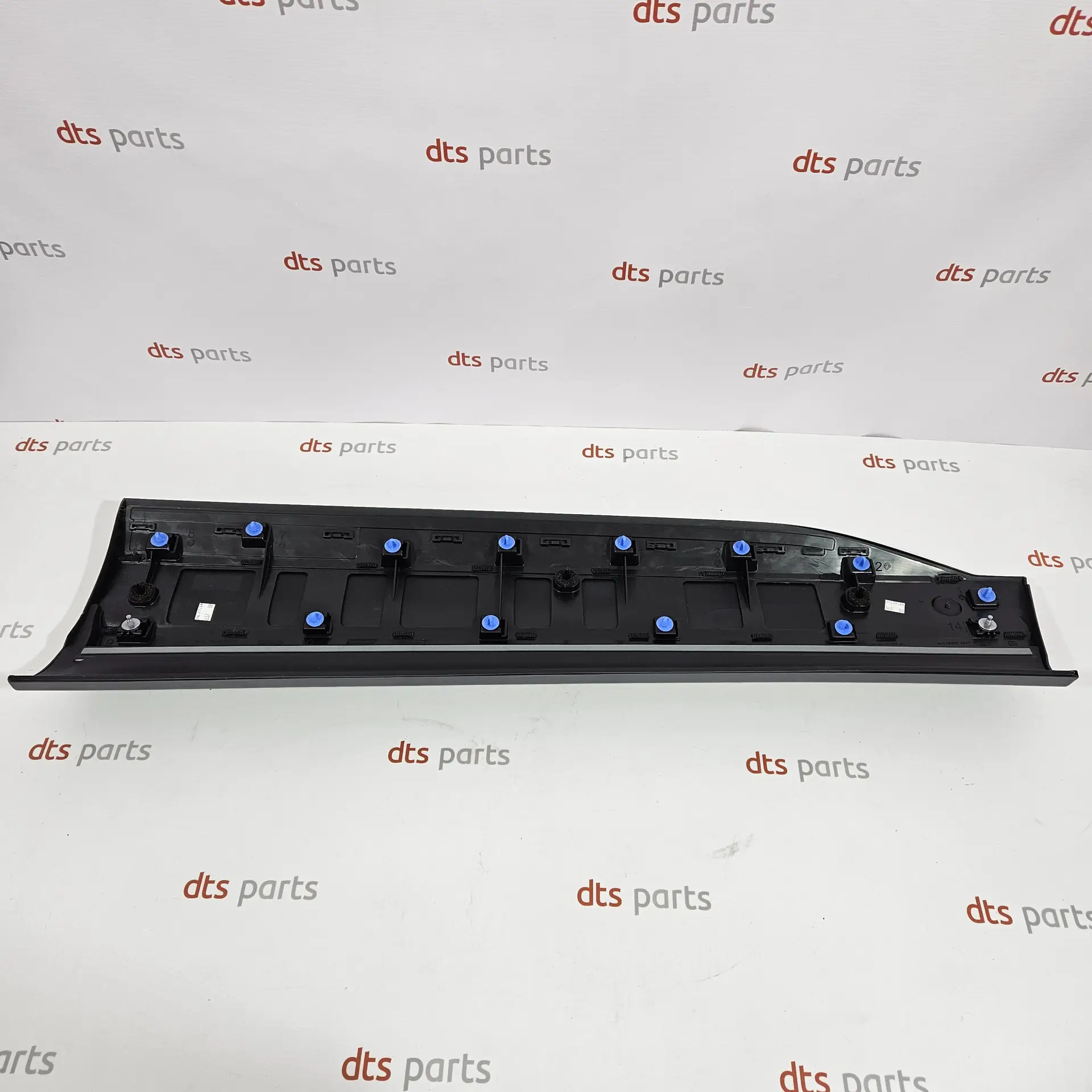 OEM PSA 984029691T – Front left door strip
