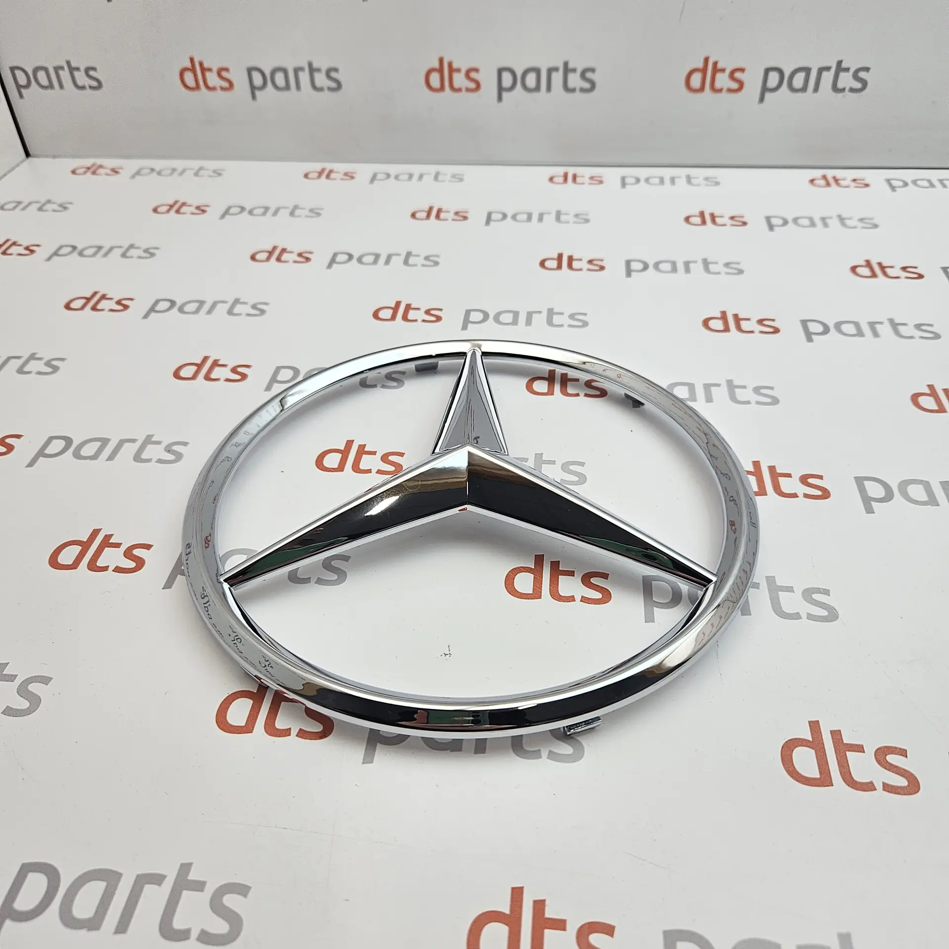 OEM Mercedes Benz A0008171016 – Front radiator grille star emblem badge