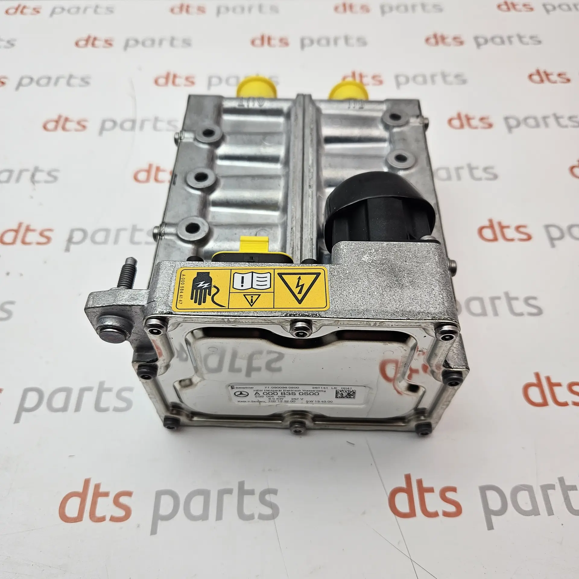 OEM Mercedes A0008350500 – Heat exchanger module