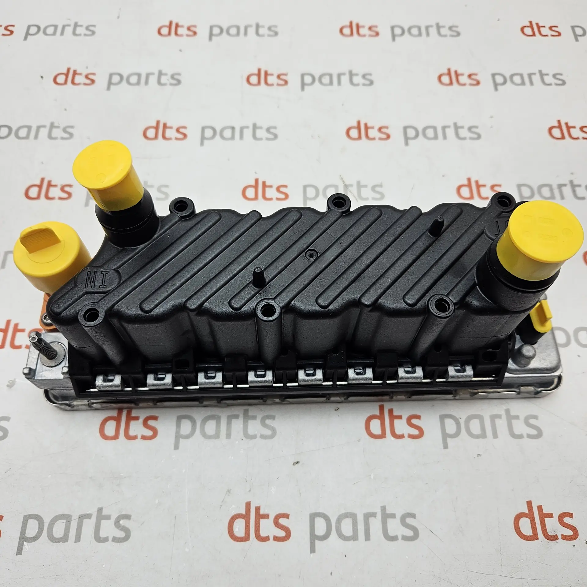 OEM Mercedes A0008358303 – Water heater