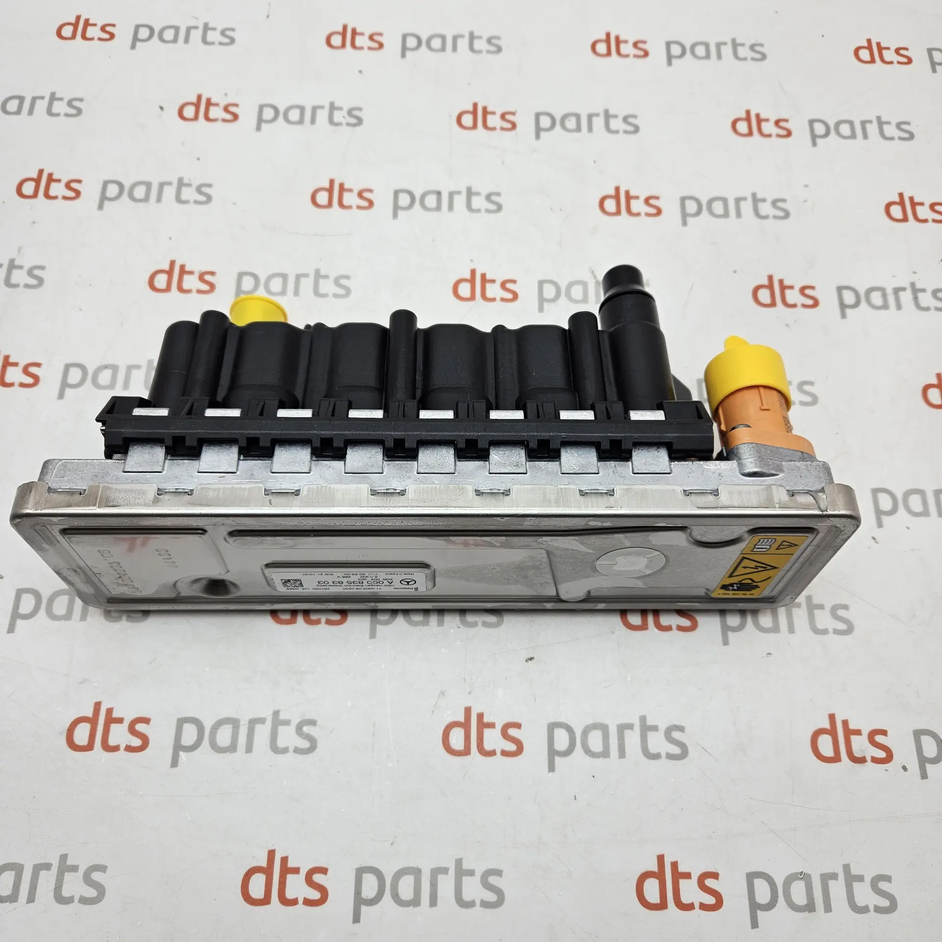 OEM Mercedes A0008358303 – Water heater
