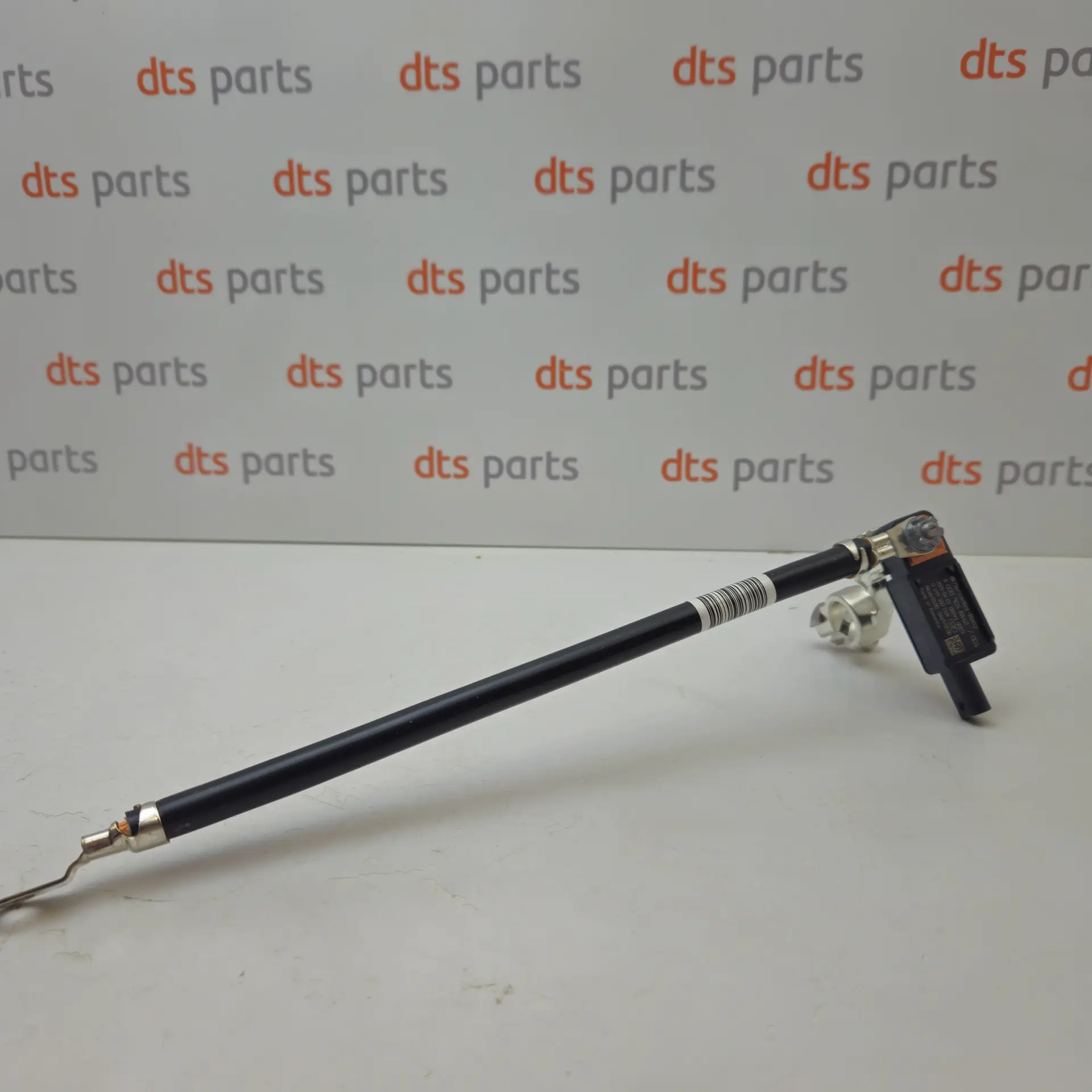 OEM Mercedes Benz A0009058812 – Negative battery cable