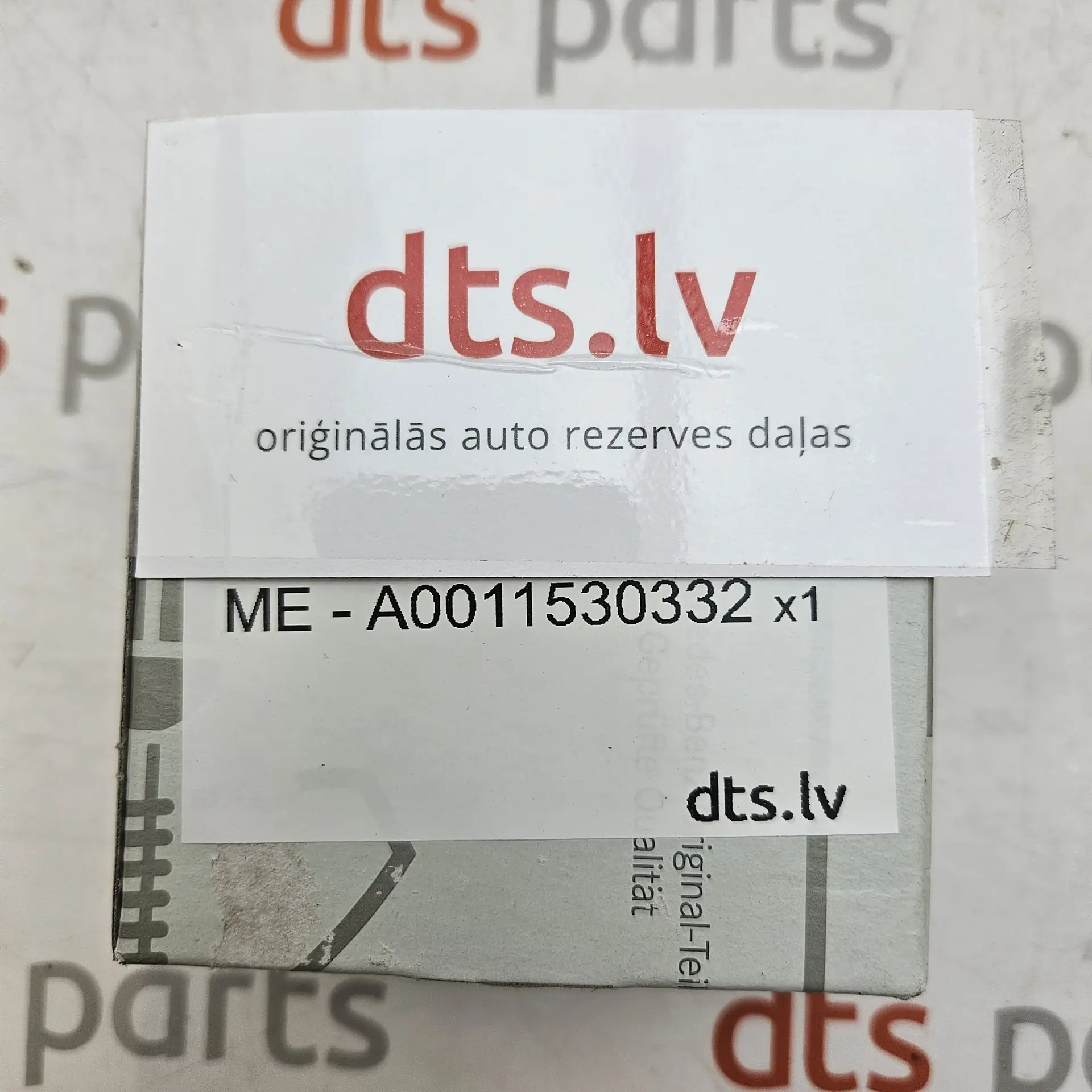 OEM Mercedes Benz A0011530332 – Engine oil level sensor