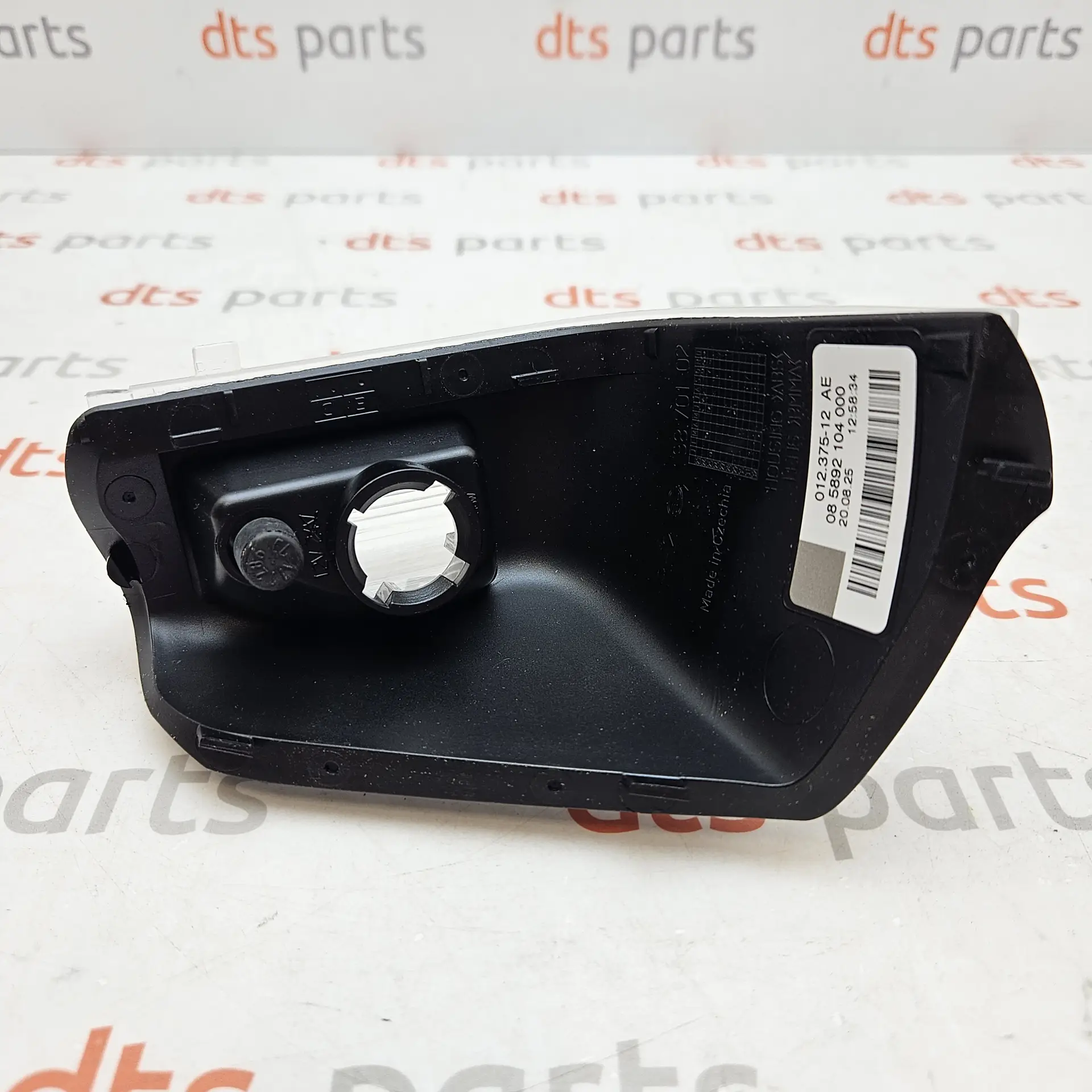 OEM Mercedes A0018229220 – Right wing mirror turn signal indicator