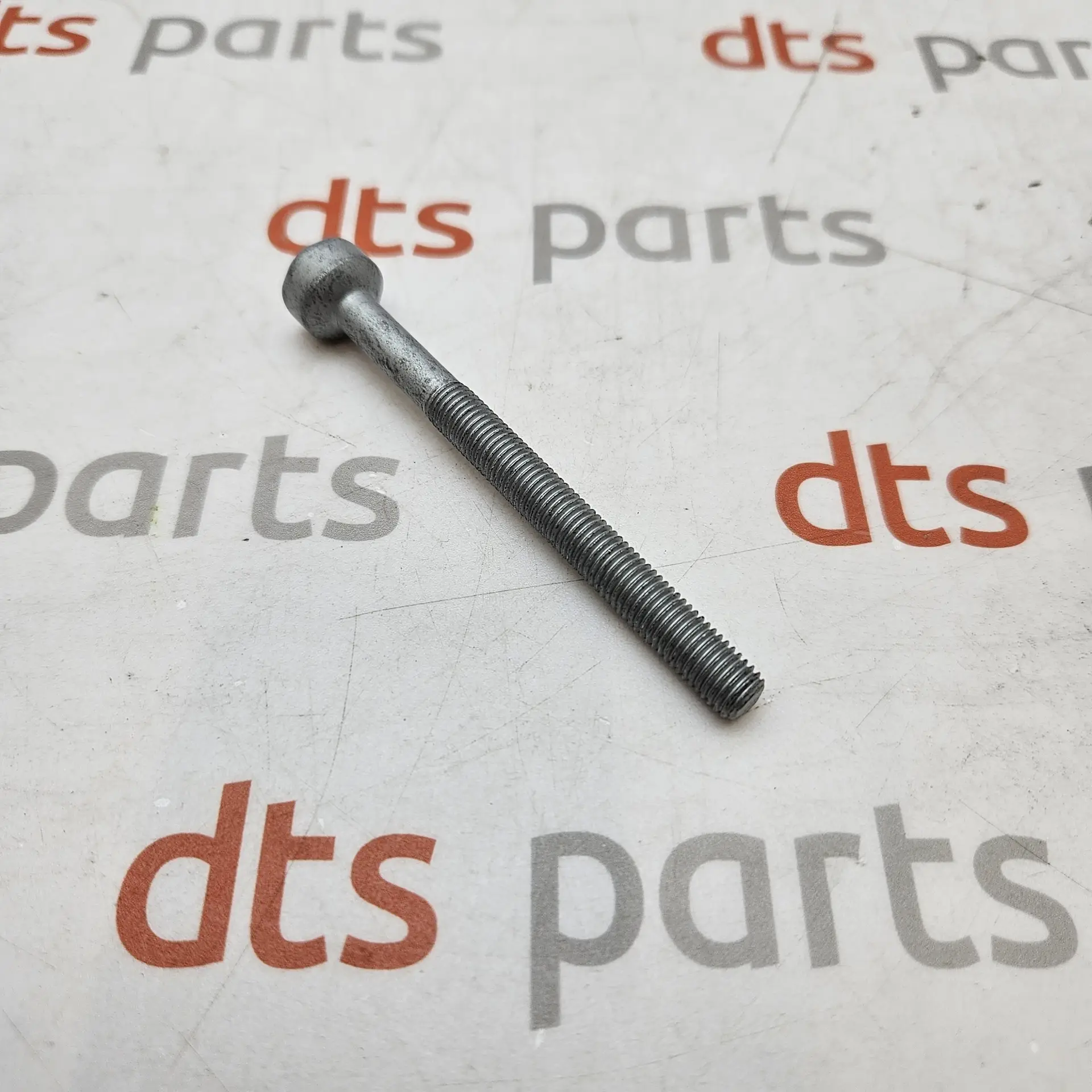 OEM Mercedes A0019902607 – Bolt