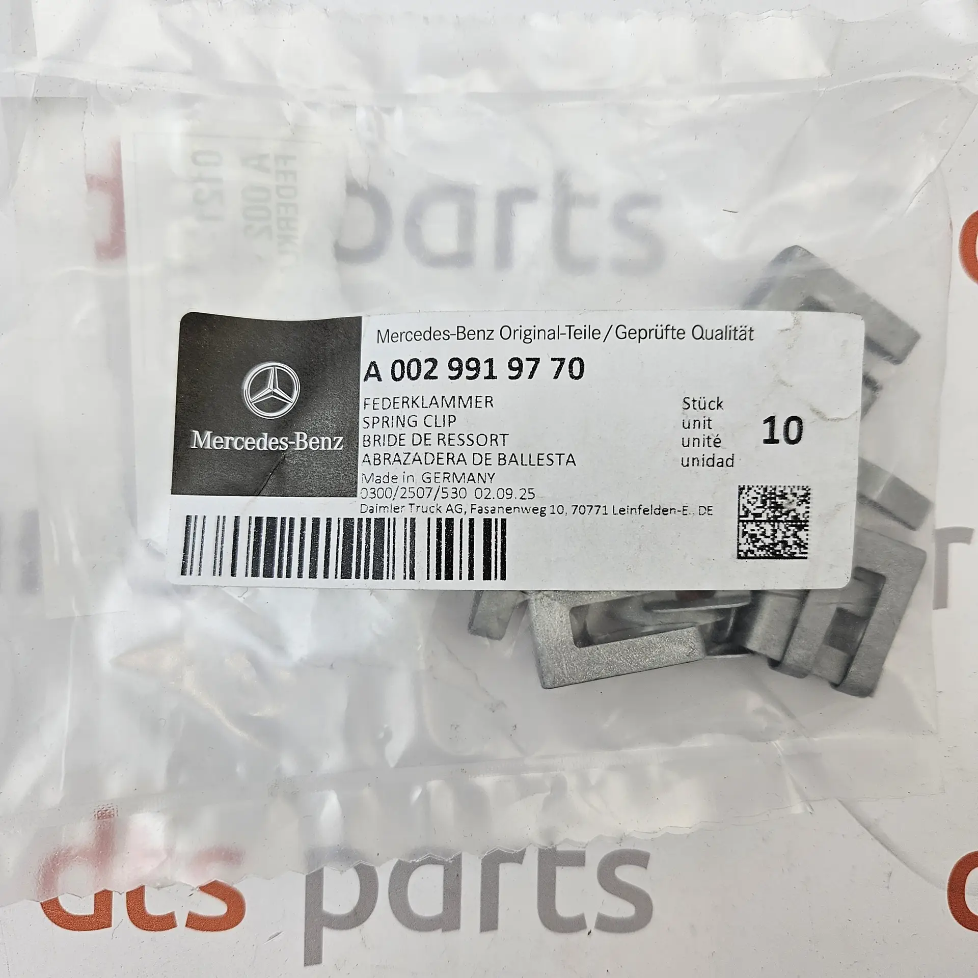 OEM Mercedes Benz A0029919770 – Interior panel hold-down clip fastener