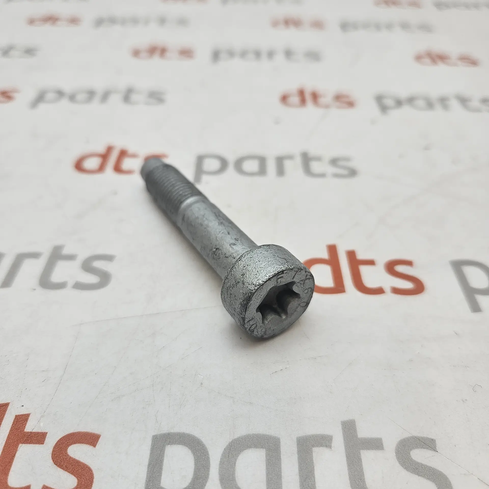 MERCEDES A0139901301