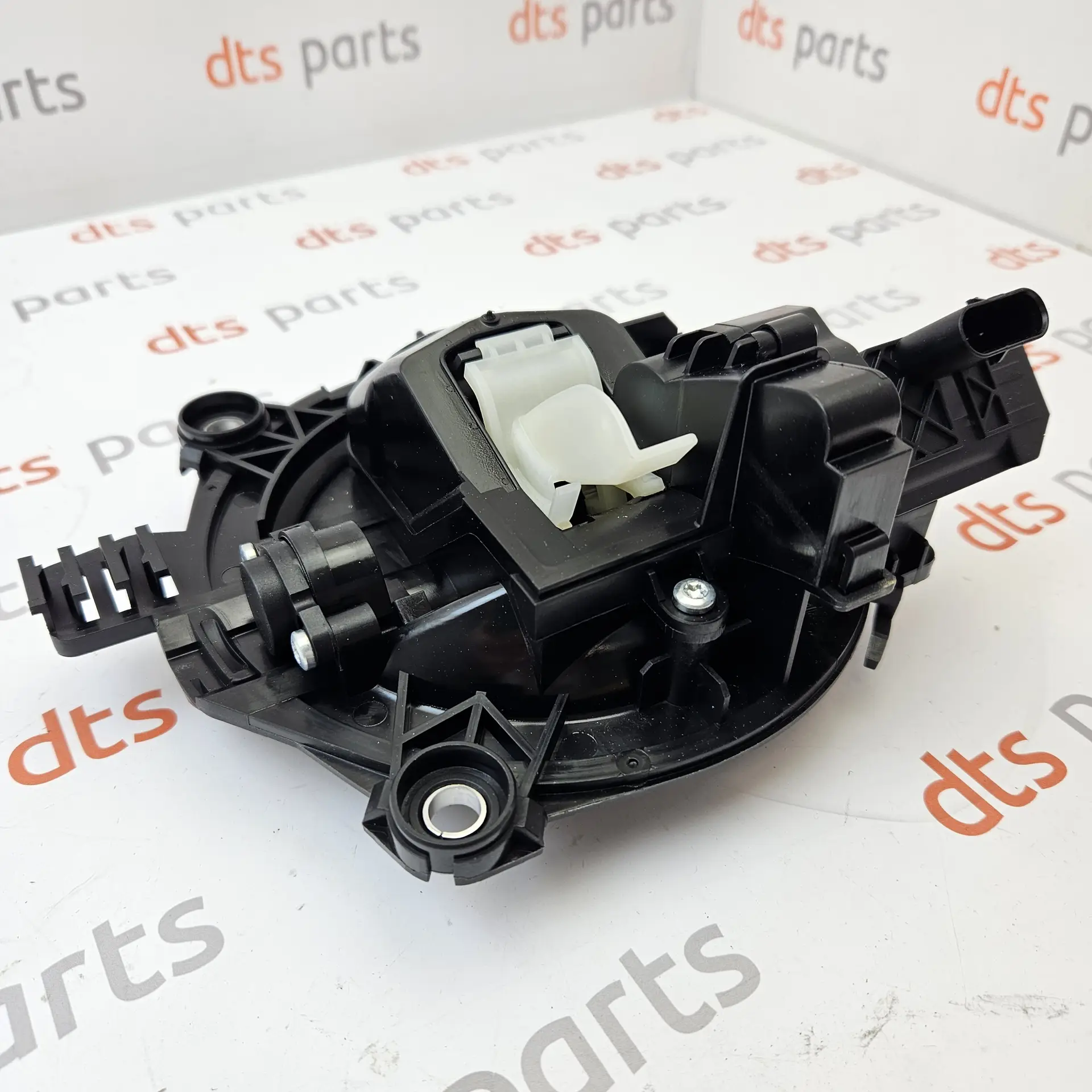 OEM Mercedes Benz A0997504600 – Tailgate exterior release handle assembly