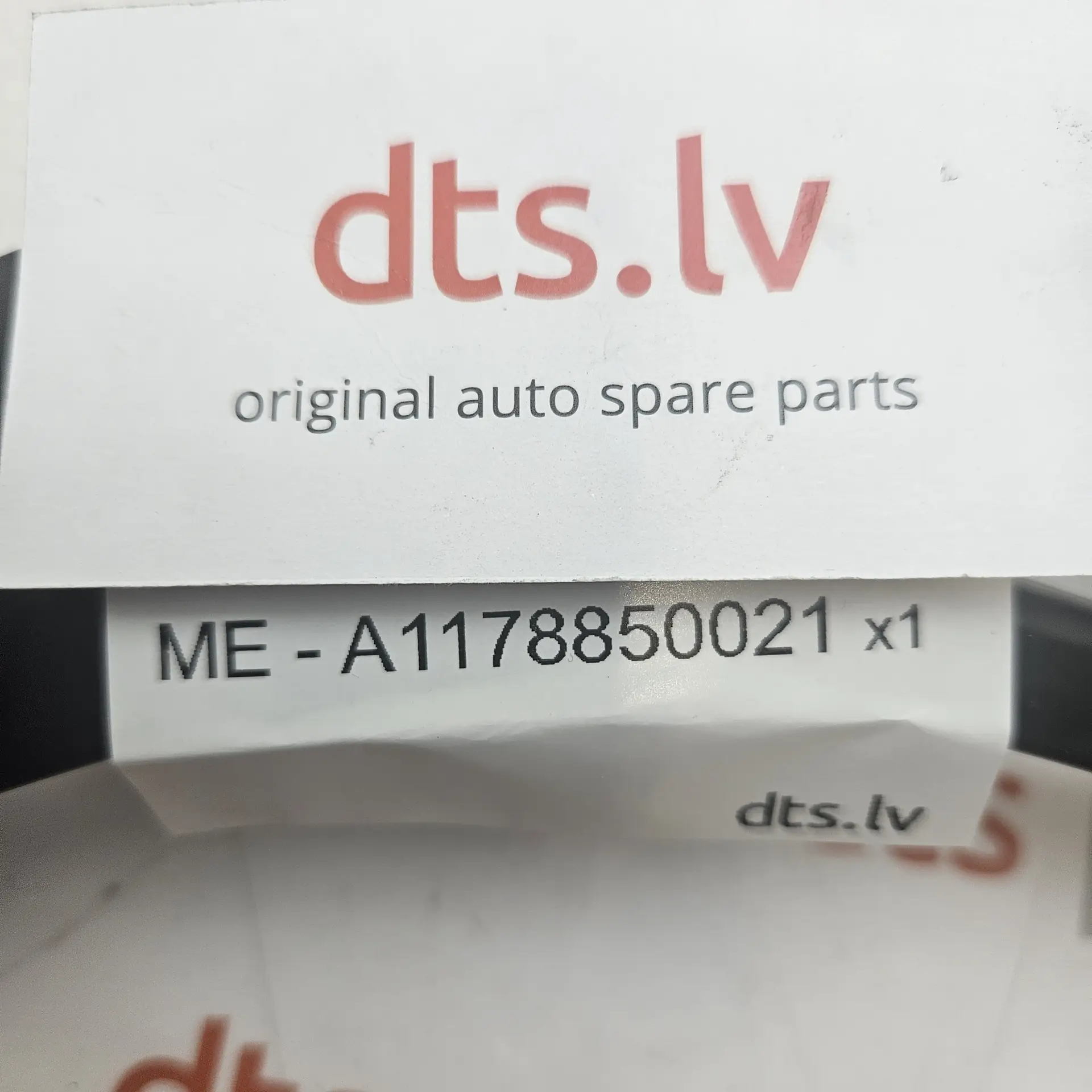 OEM Mercedes Benz A1178850021 – Front bumper right upper guide bracket